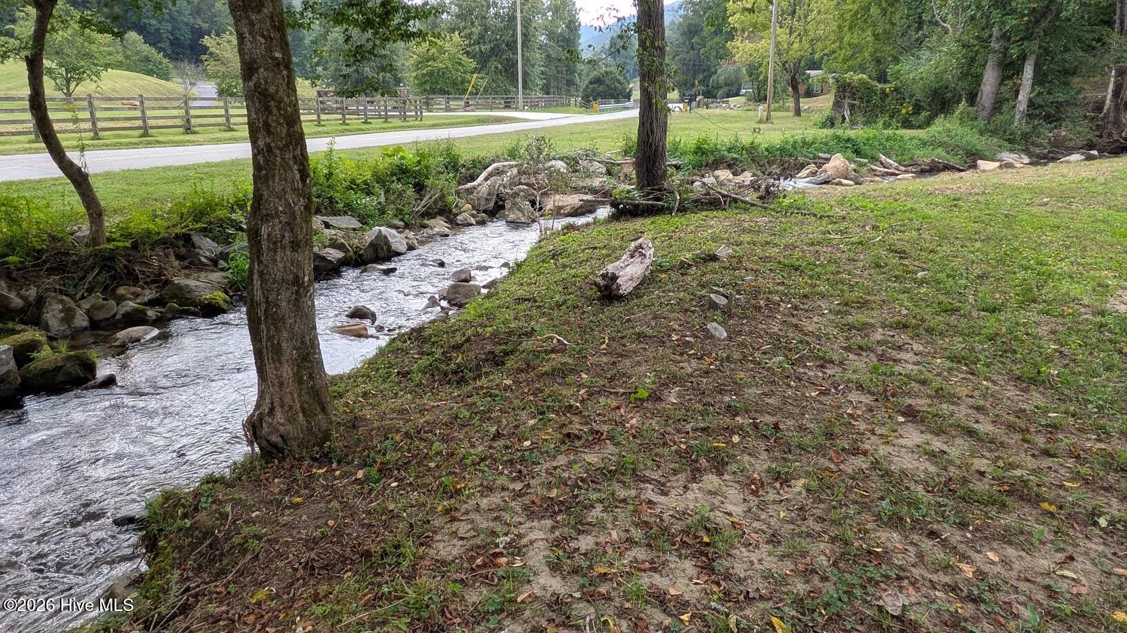3991 Boiling Springs Road Property Photo 5