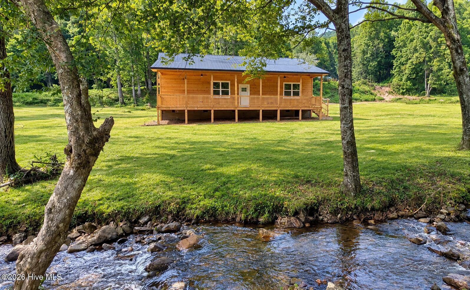 3991 Boiling Springs Road Property Photo 6