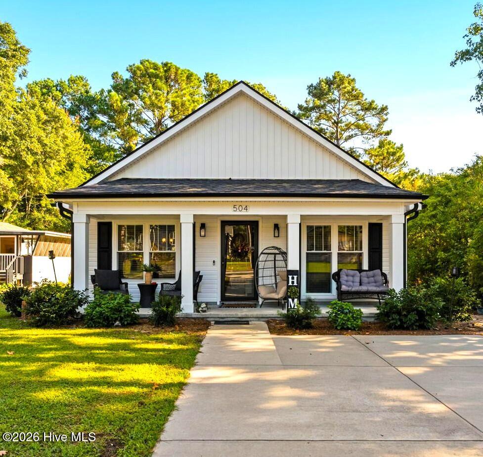504 Magnolia Drive Property Photo 1