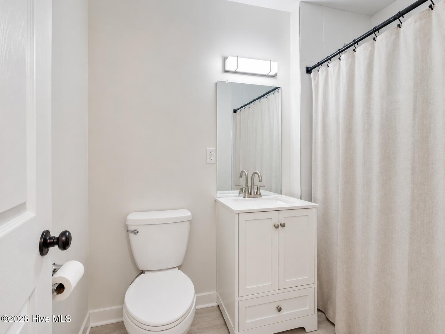 1008 Merry Street Property Photo 9
