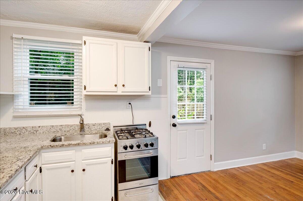 1008 Merry Street Property Photo 35