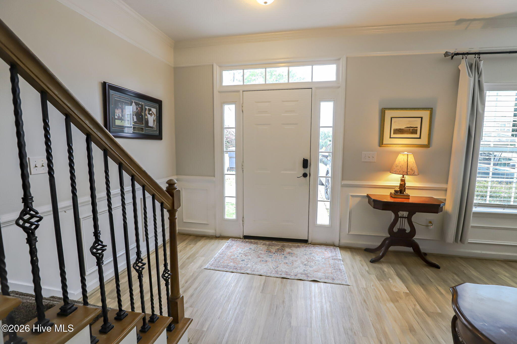 2811 Brickrun Way Property Photo 2