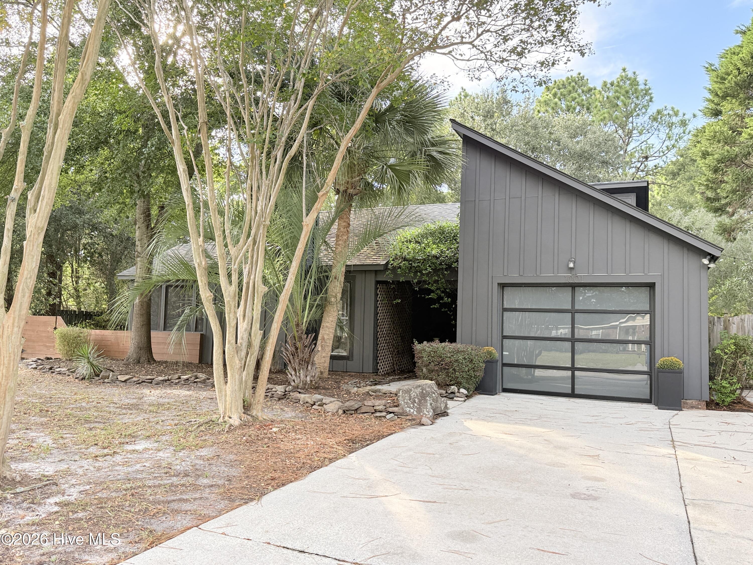 1001 Hunting Ridge Road Property Photo 6