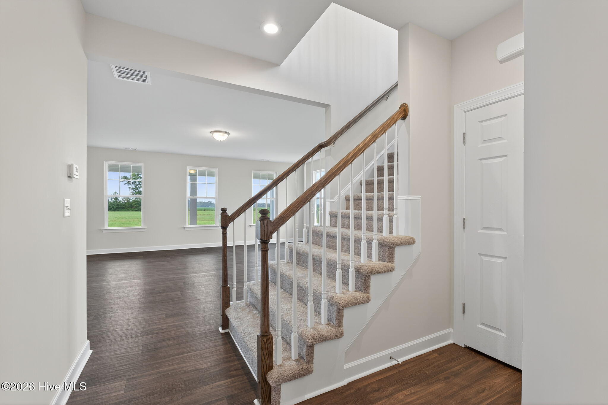 113 Bailey Circle Property Photo 7