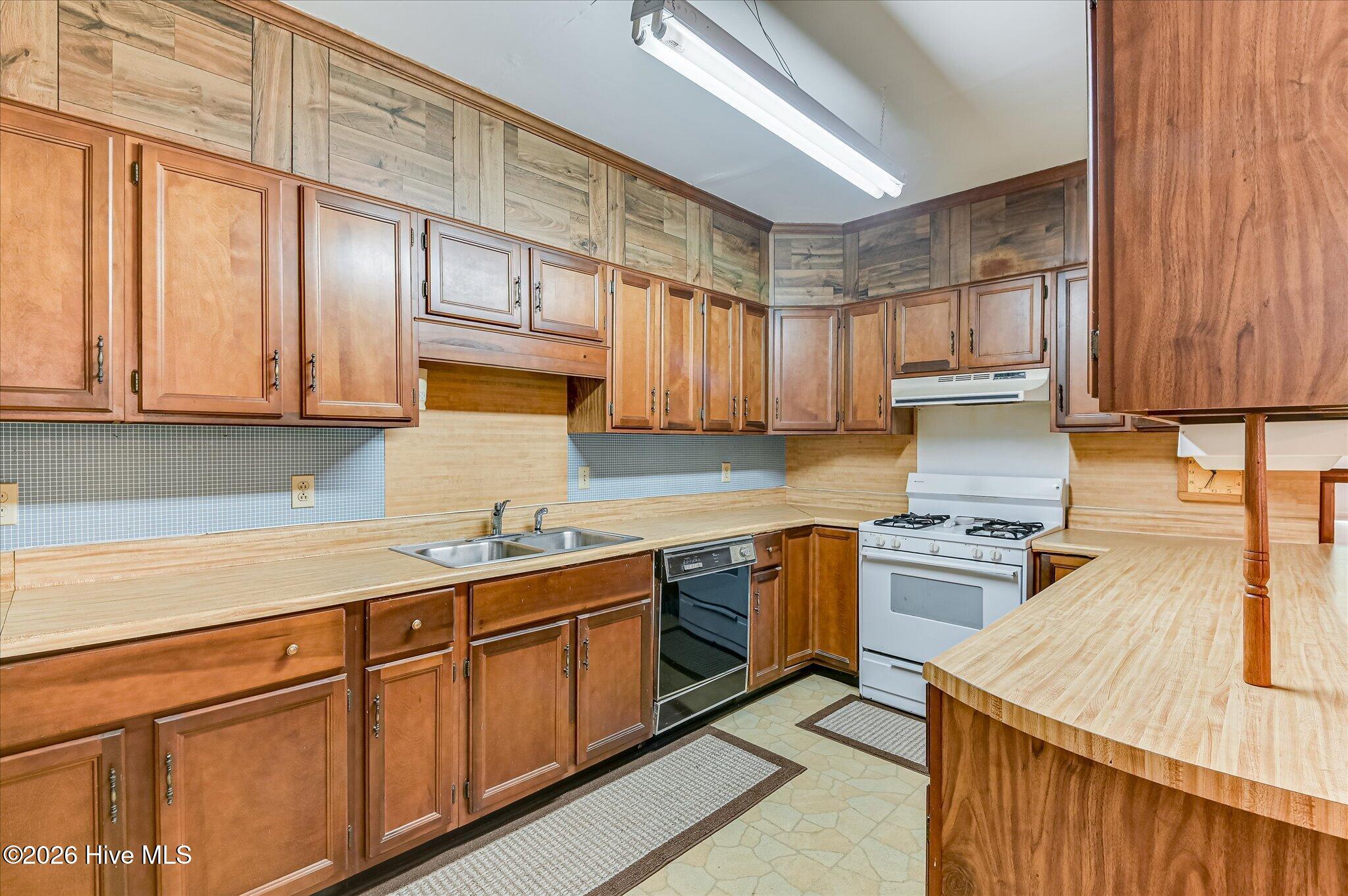 1460 Happy Valley Road Property Photo 54