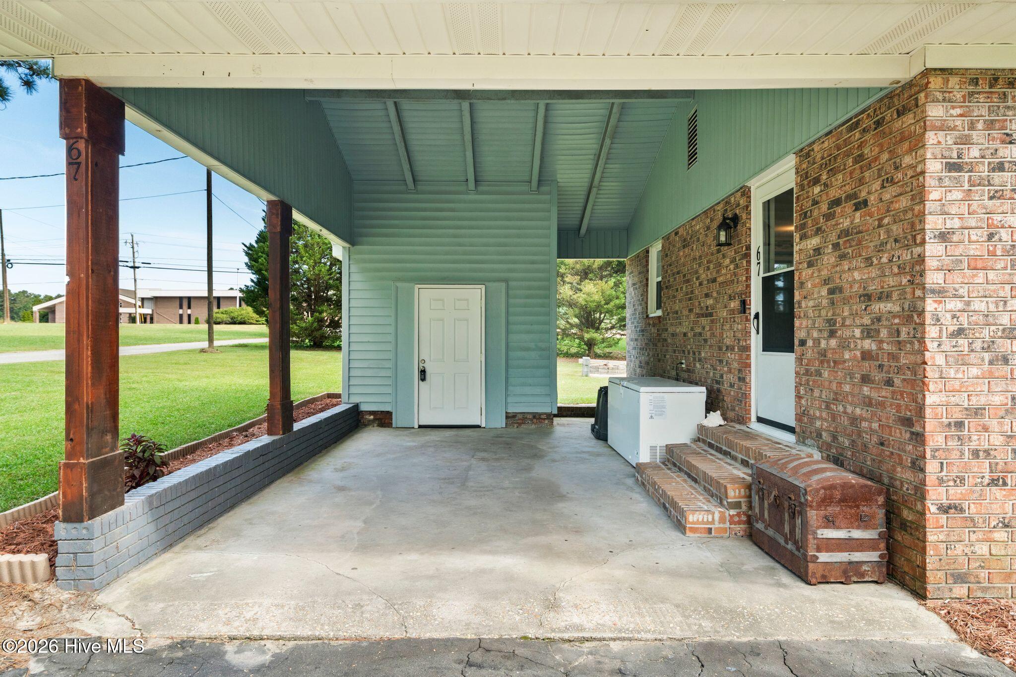 67 Thomas Avenue Property Photo 9