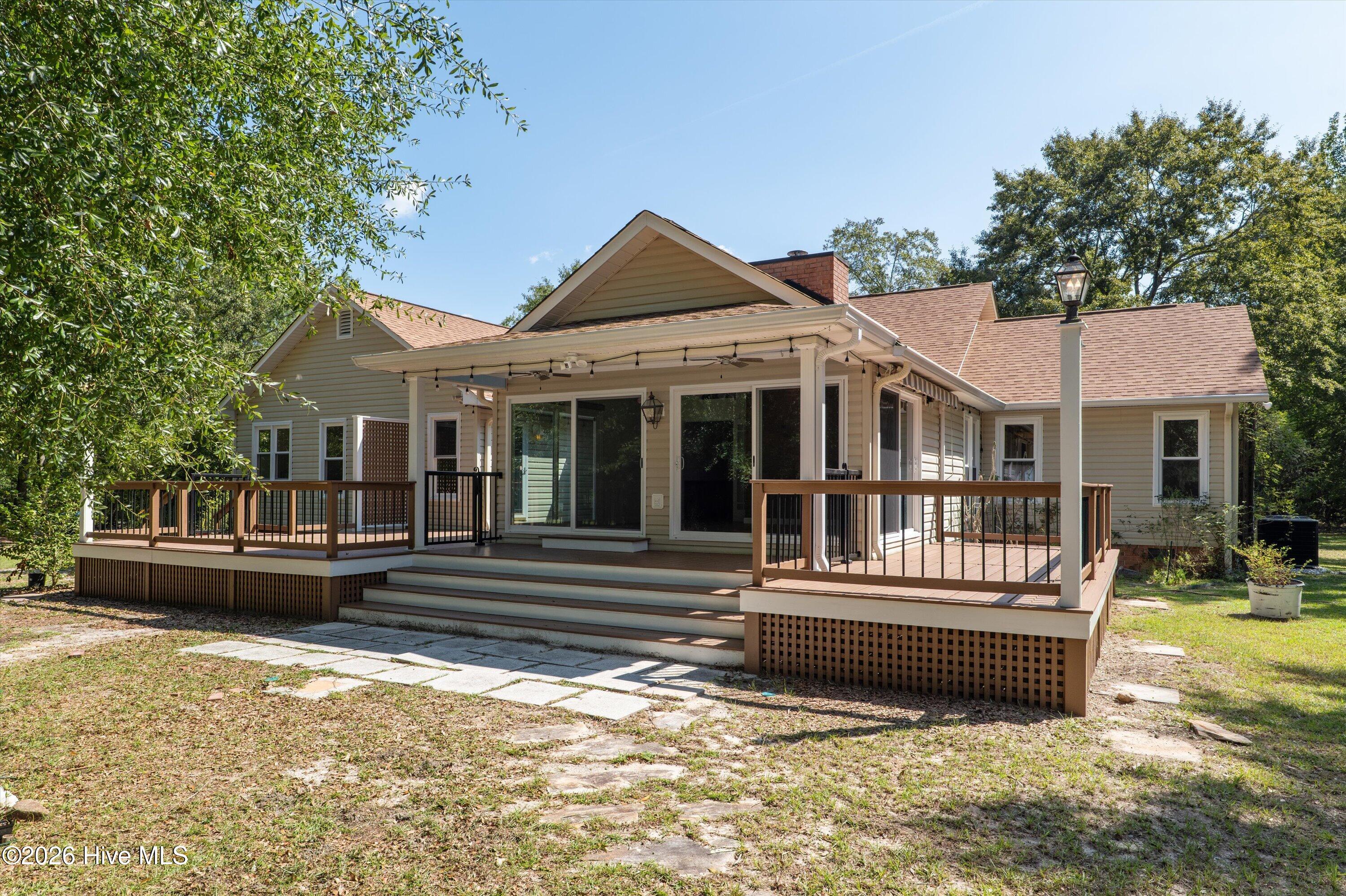 822 Woodland Drive Property Photo 5