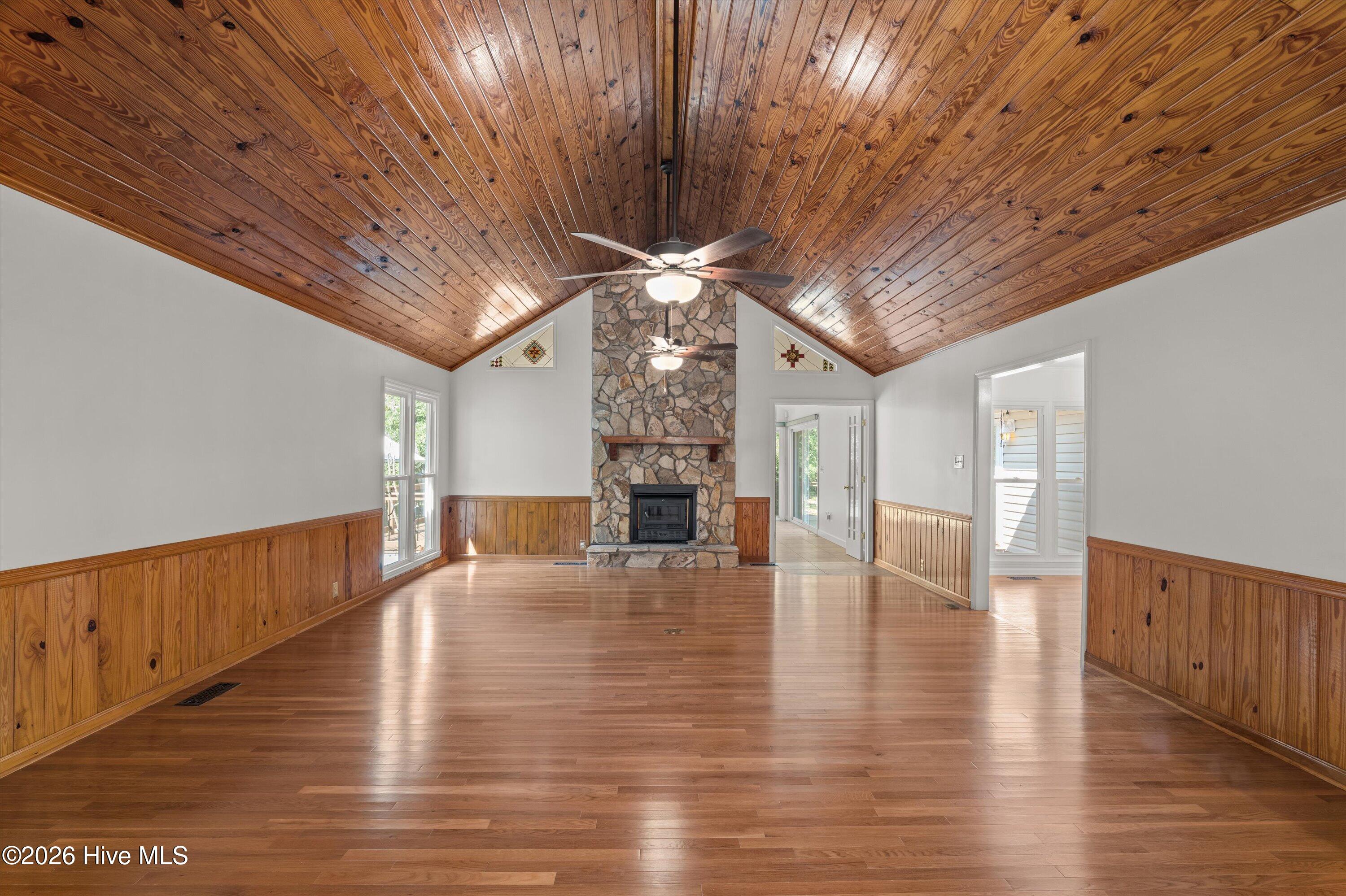 822 Woodland Drive Property Photo 7