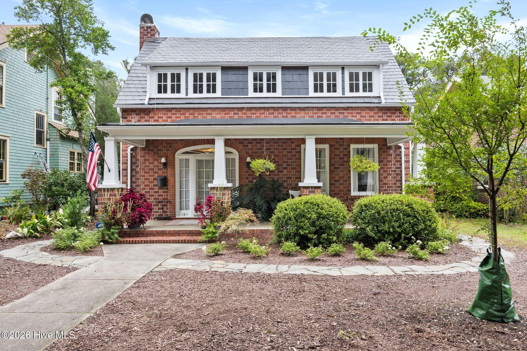 1811 Grace Street Property Photo 1