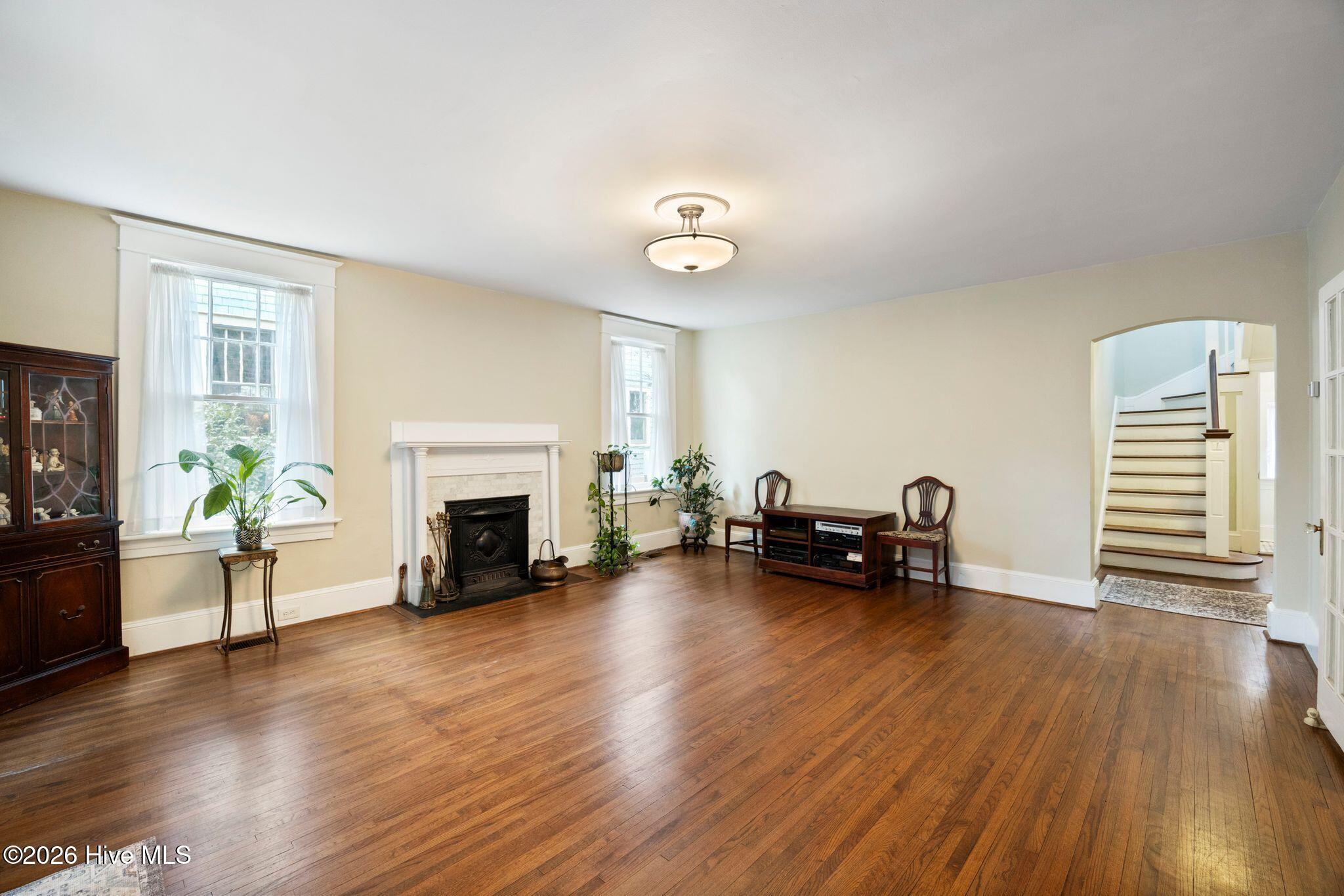 1811 Grace Street Property Photo 10