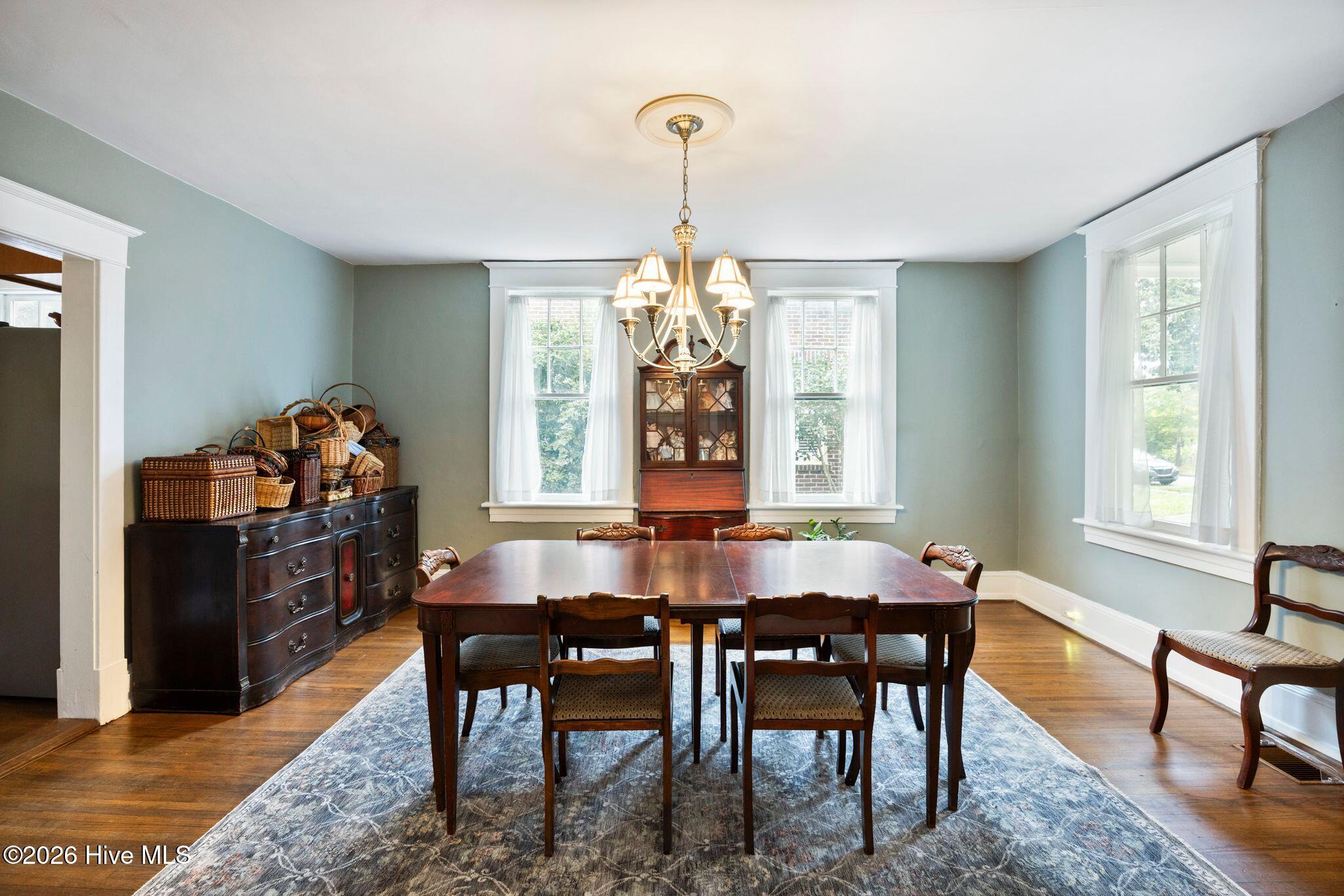 1811 Grace Street Property Photo 14