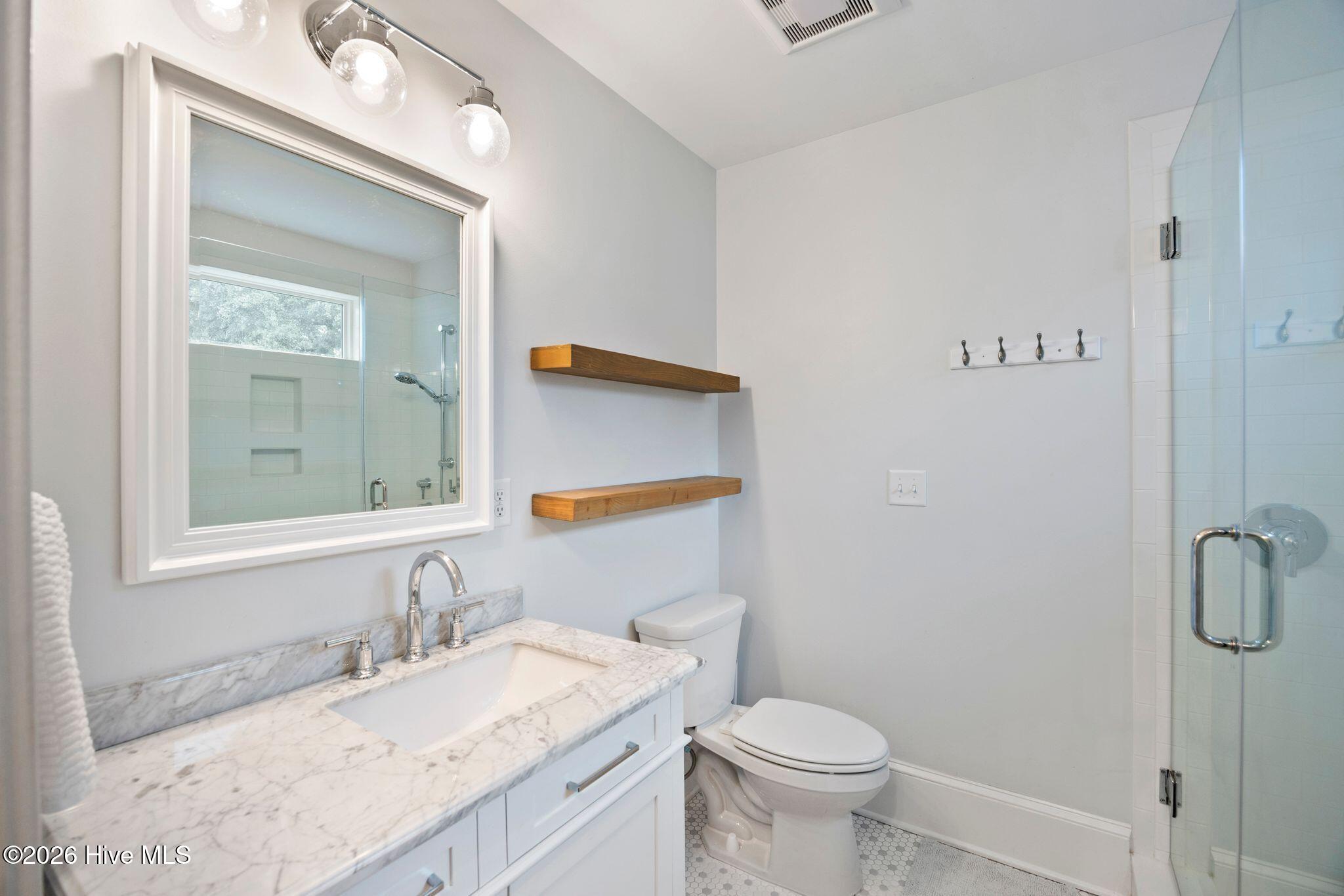 1811 Grace Street Property Photo 25