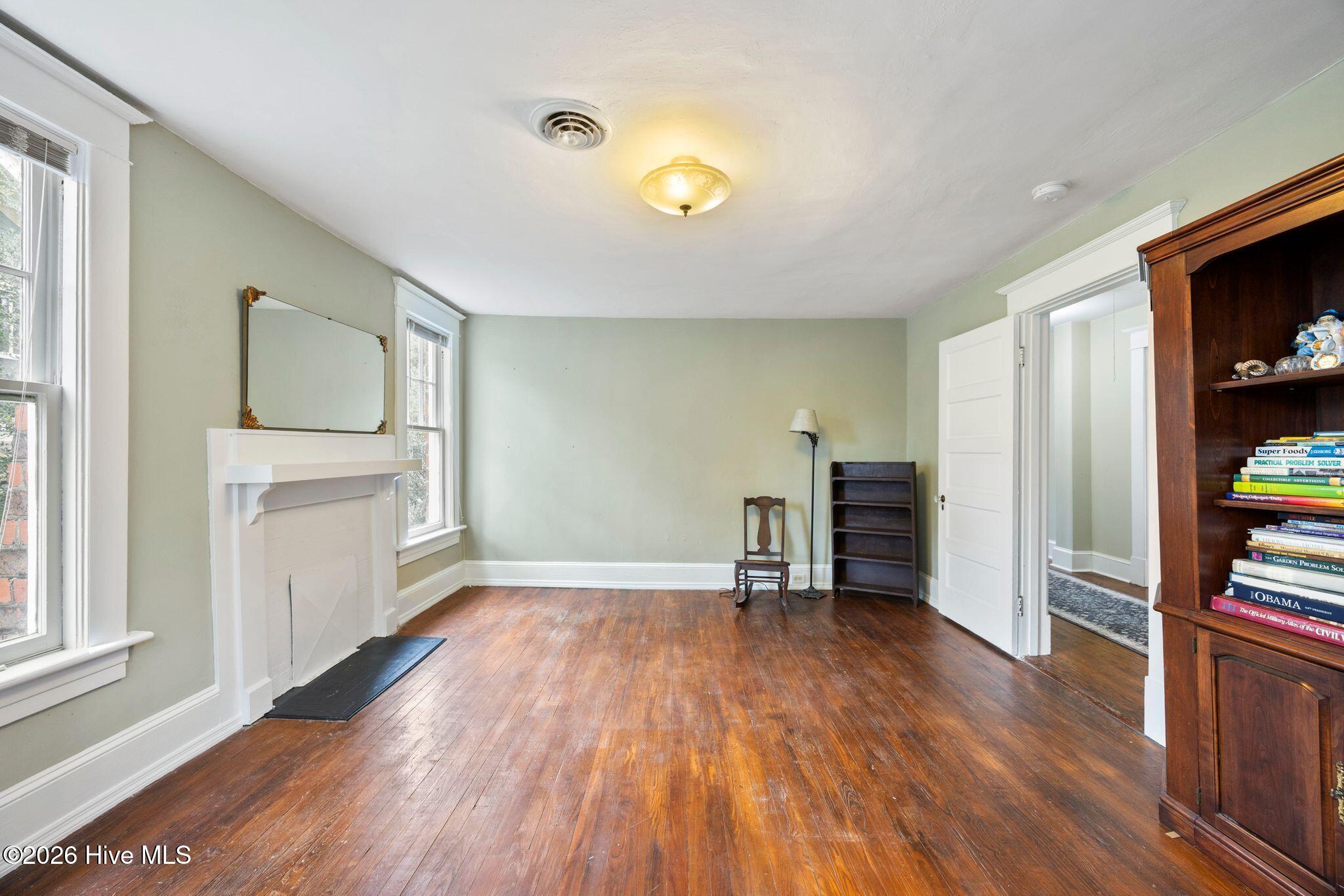 1811 Grace Street Property Photo 35