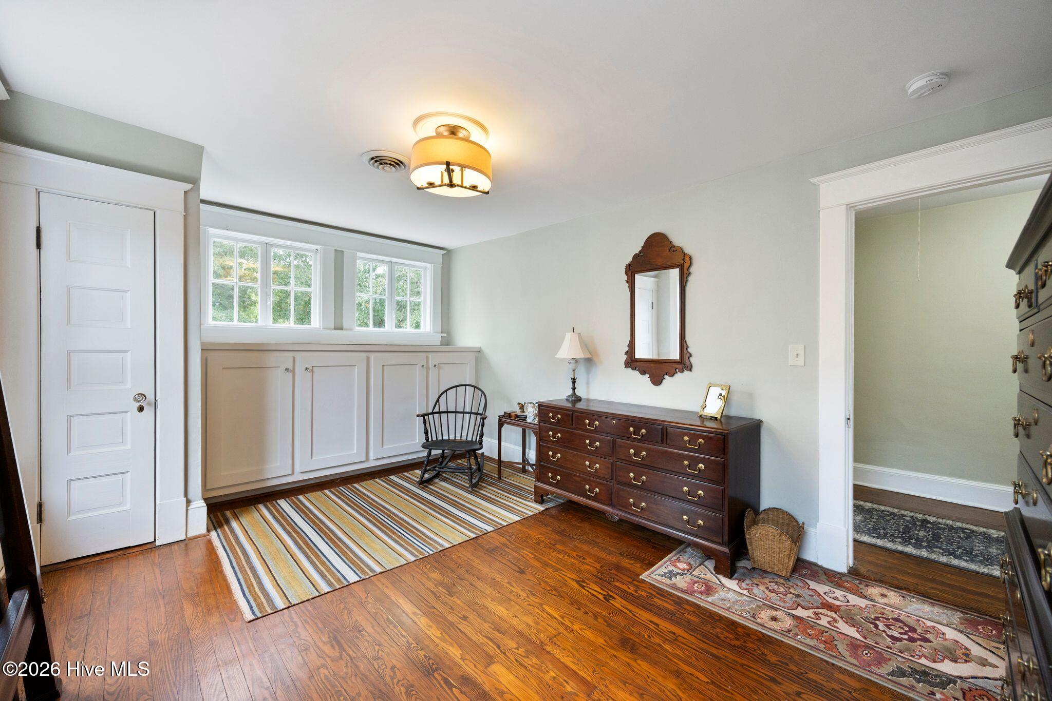 1811 Grace Street Property Photo 37
