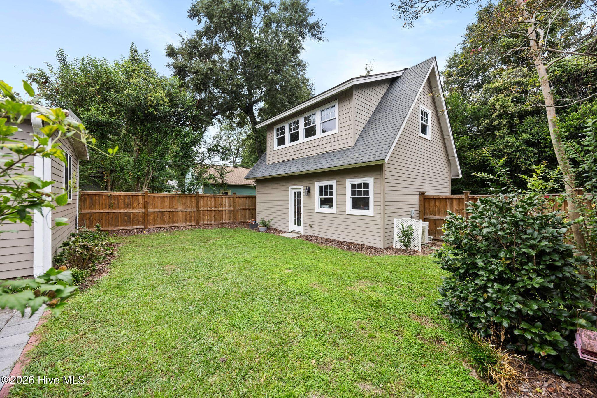 1811 Grace Street Property Photo 40