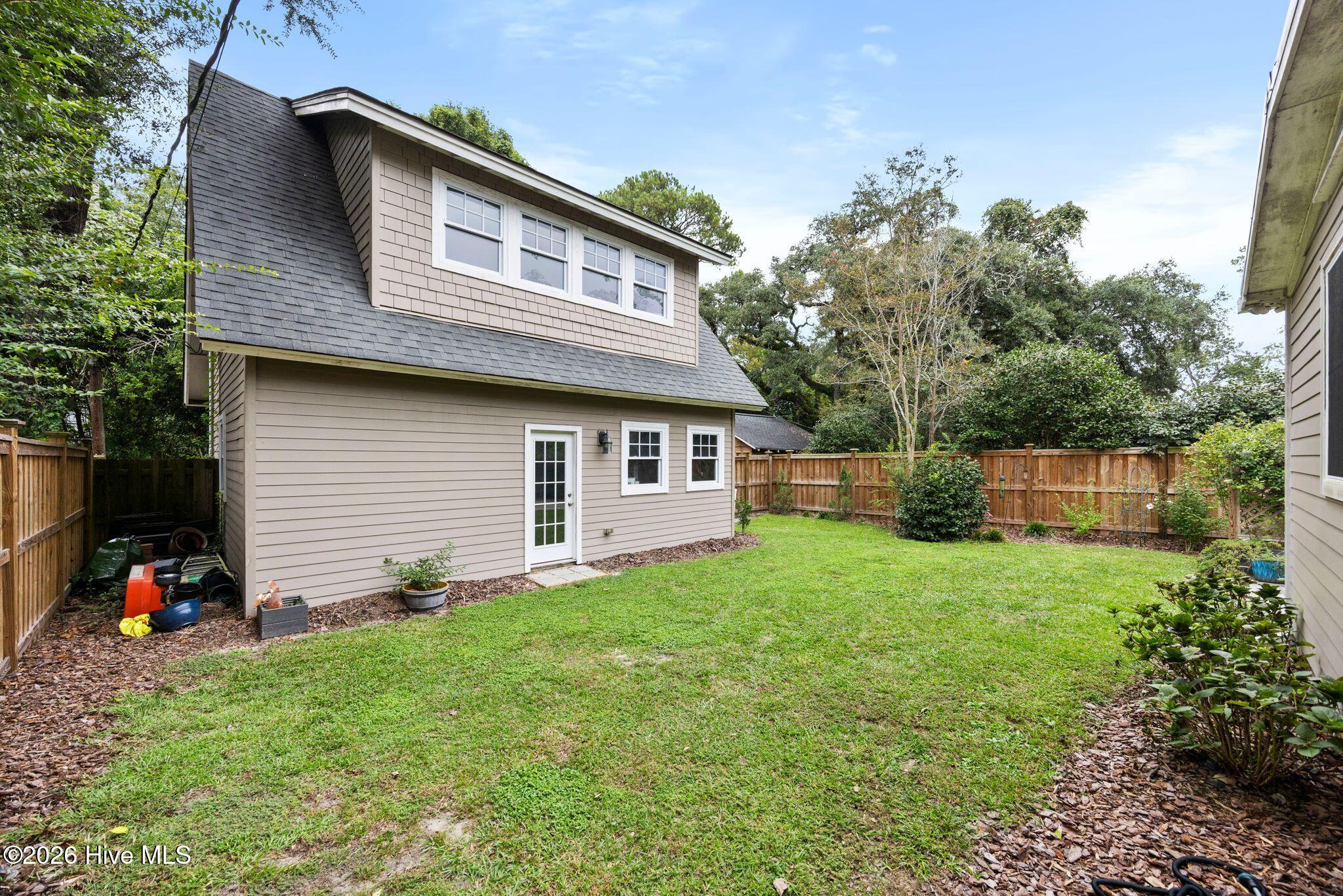 1811 Grace Street Property Photo 42