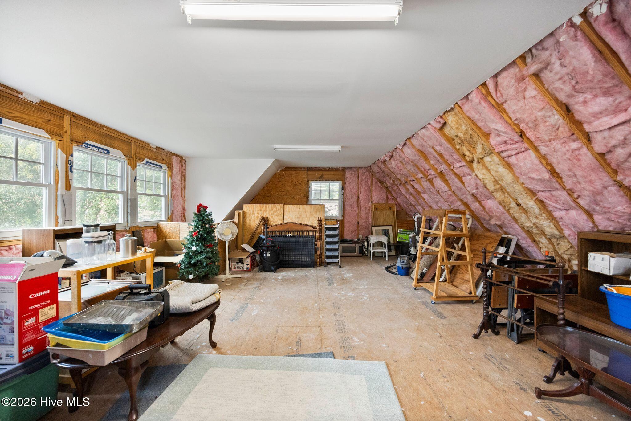 1811 Grace Street Property Photo 47