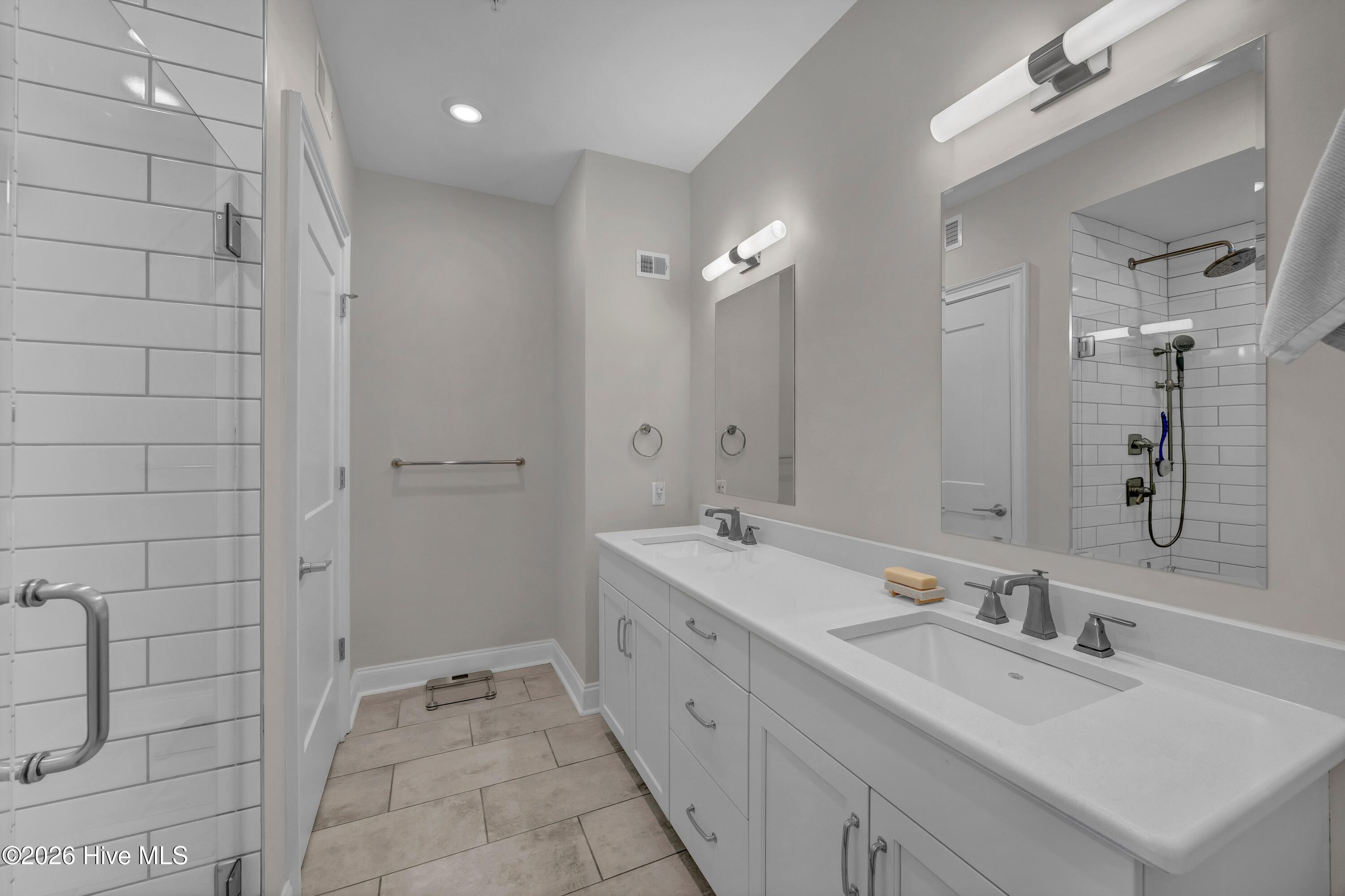 240 N Water Street 651 Property Photo 19