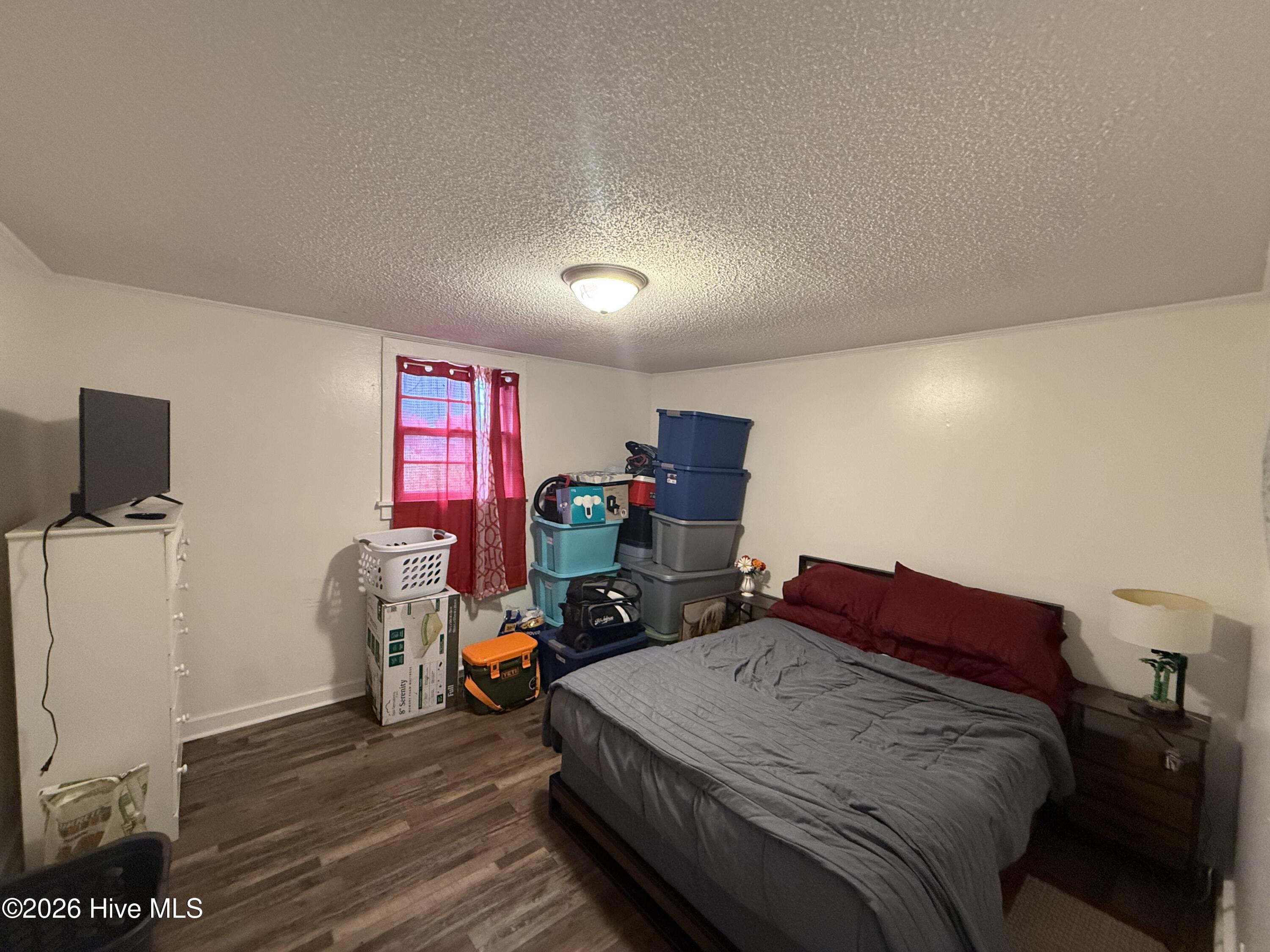 203 W King Street Property Photo 6