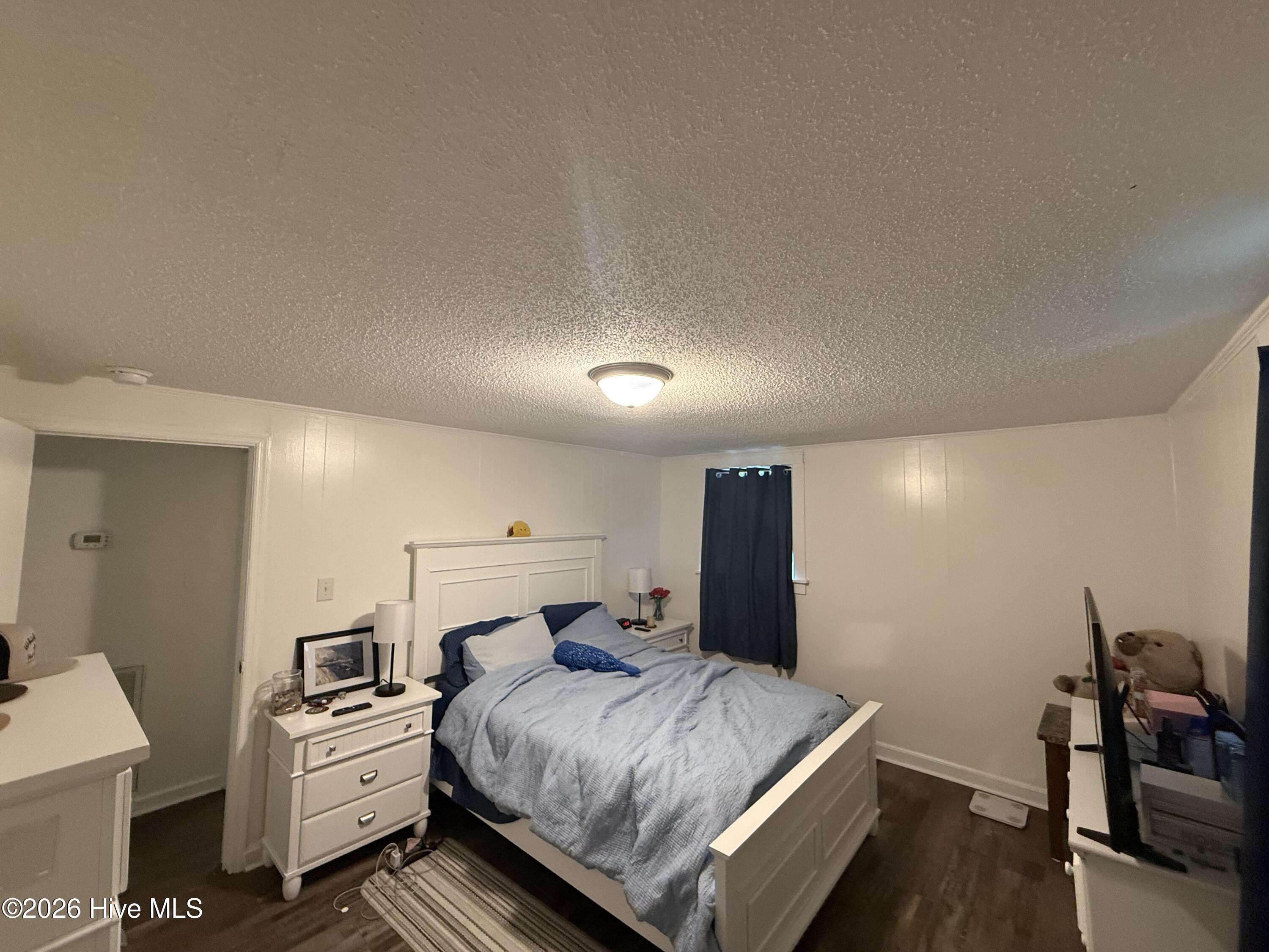 203 W King Street Property Photo 7