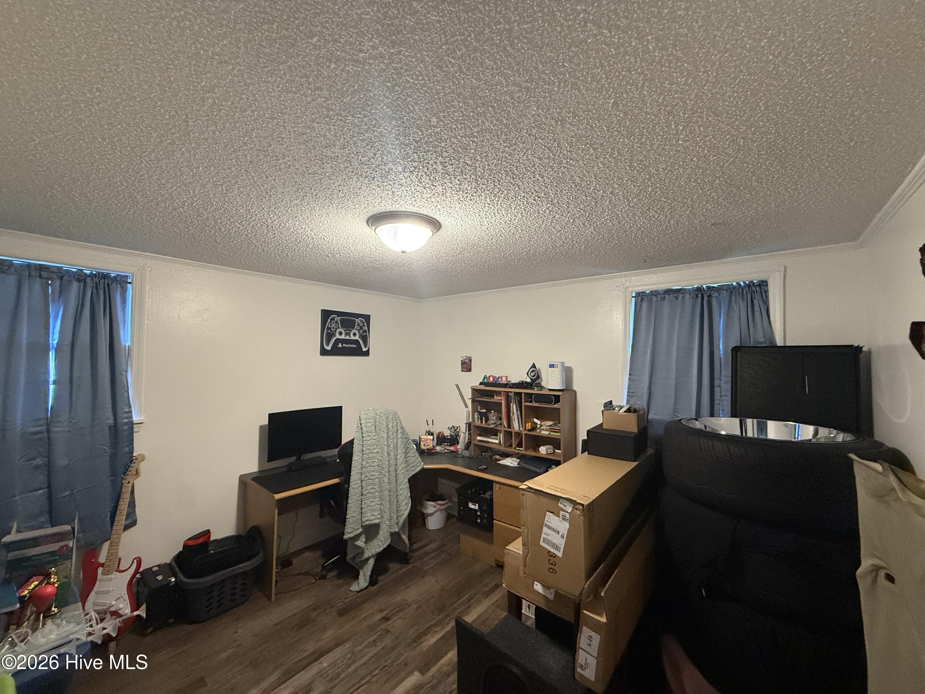 203 W King Street Property Photo 9