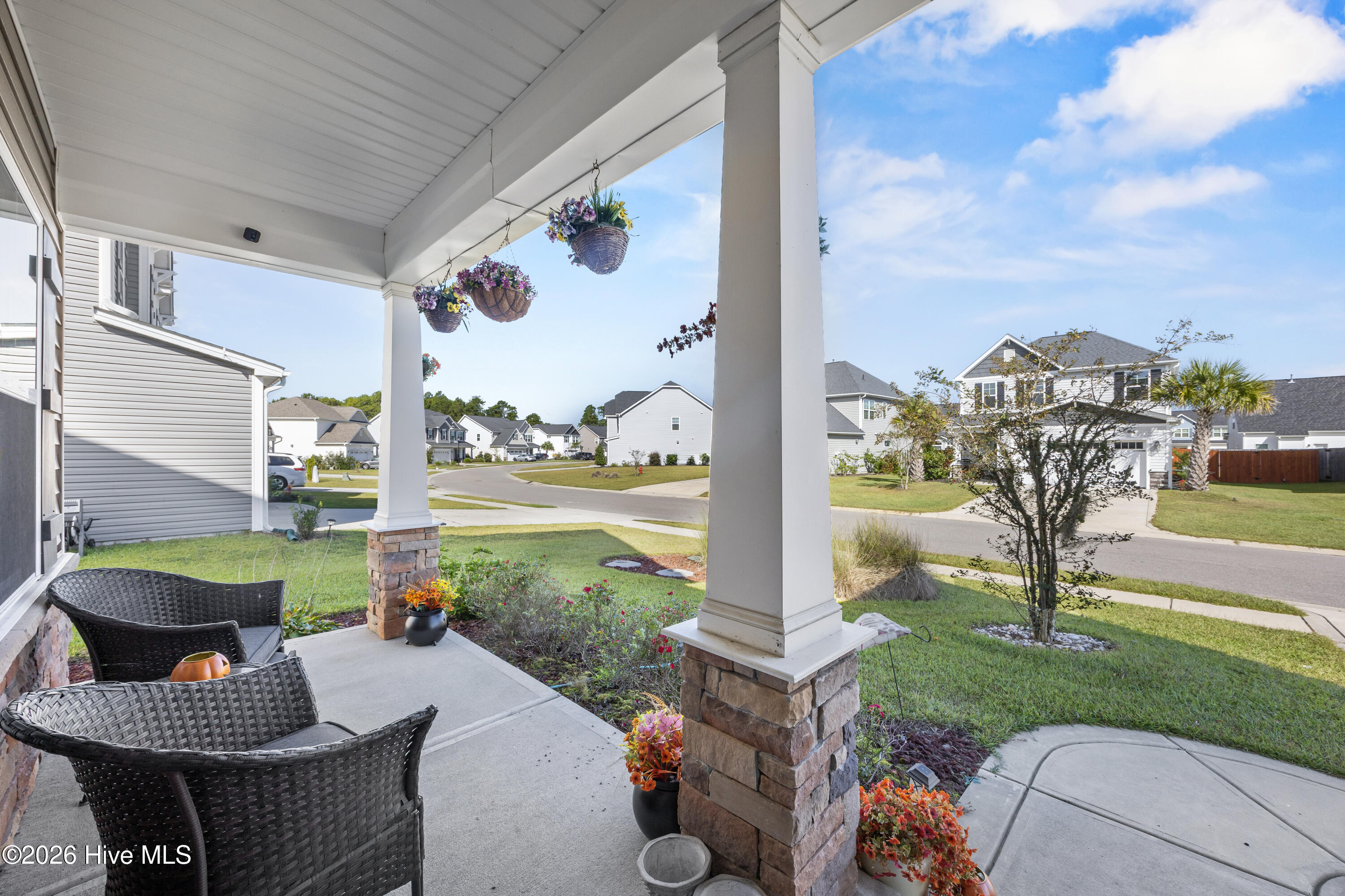2554 Longleaf Pine Circle Property Photo 7