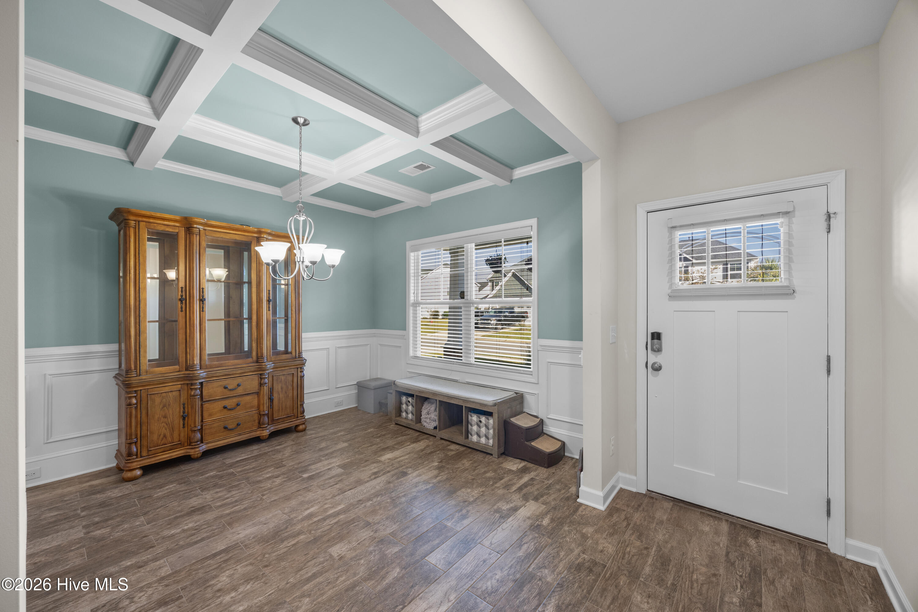 2554 Longleaf Pine Circle Property Photo 9