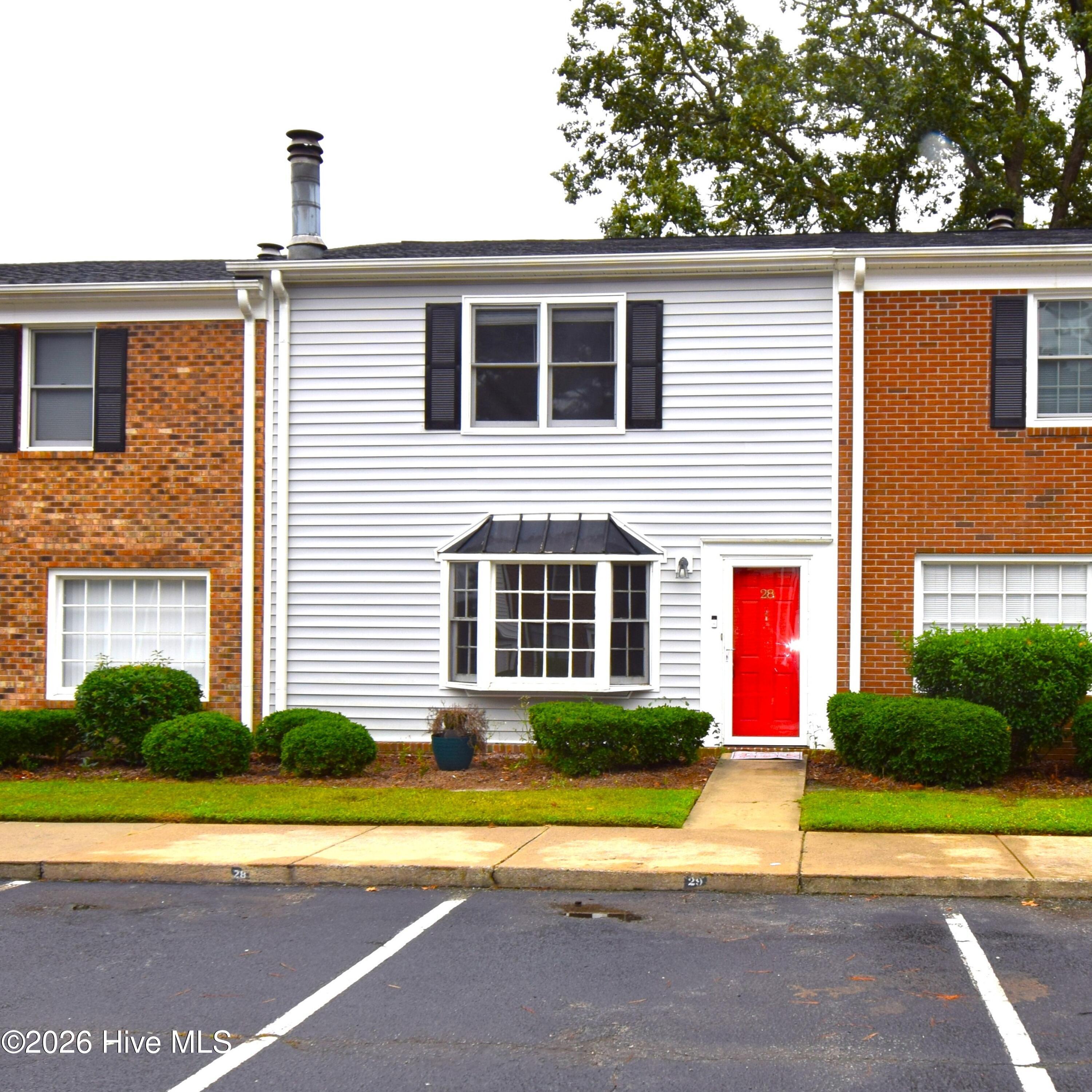 102 David Drive F28 Property Photo 1