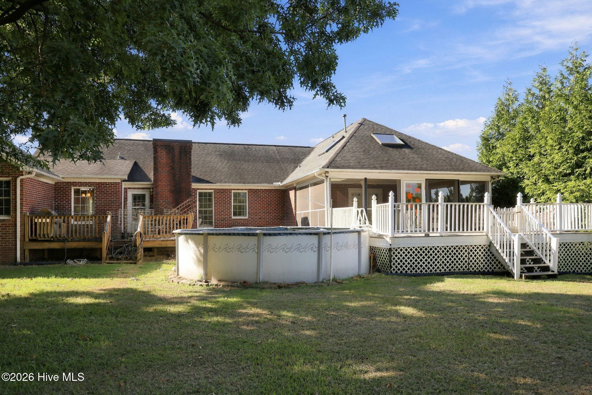 1176 Teakwood Drive Property Photo 4