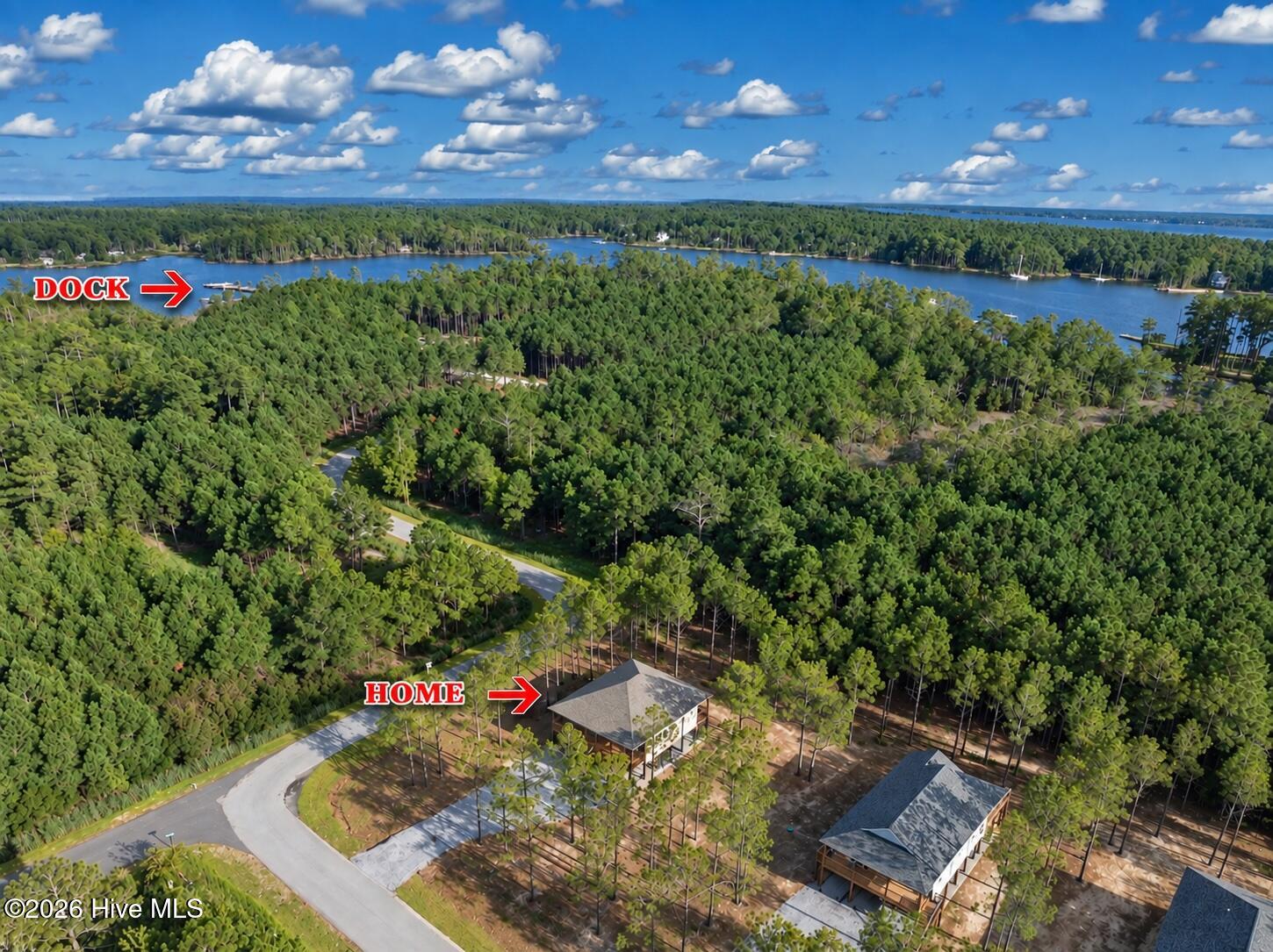 662 Vandemere Creek Drive Property Photo 4