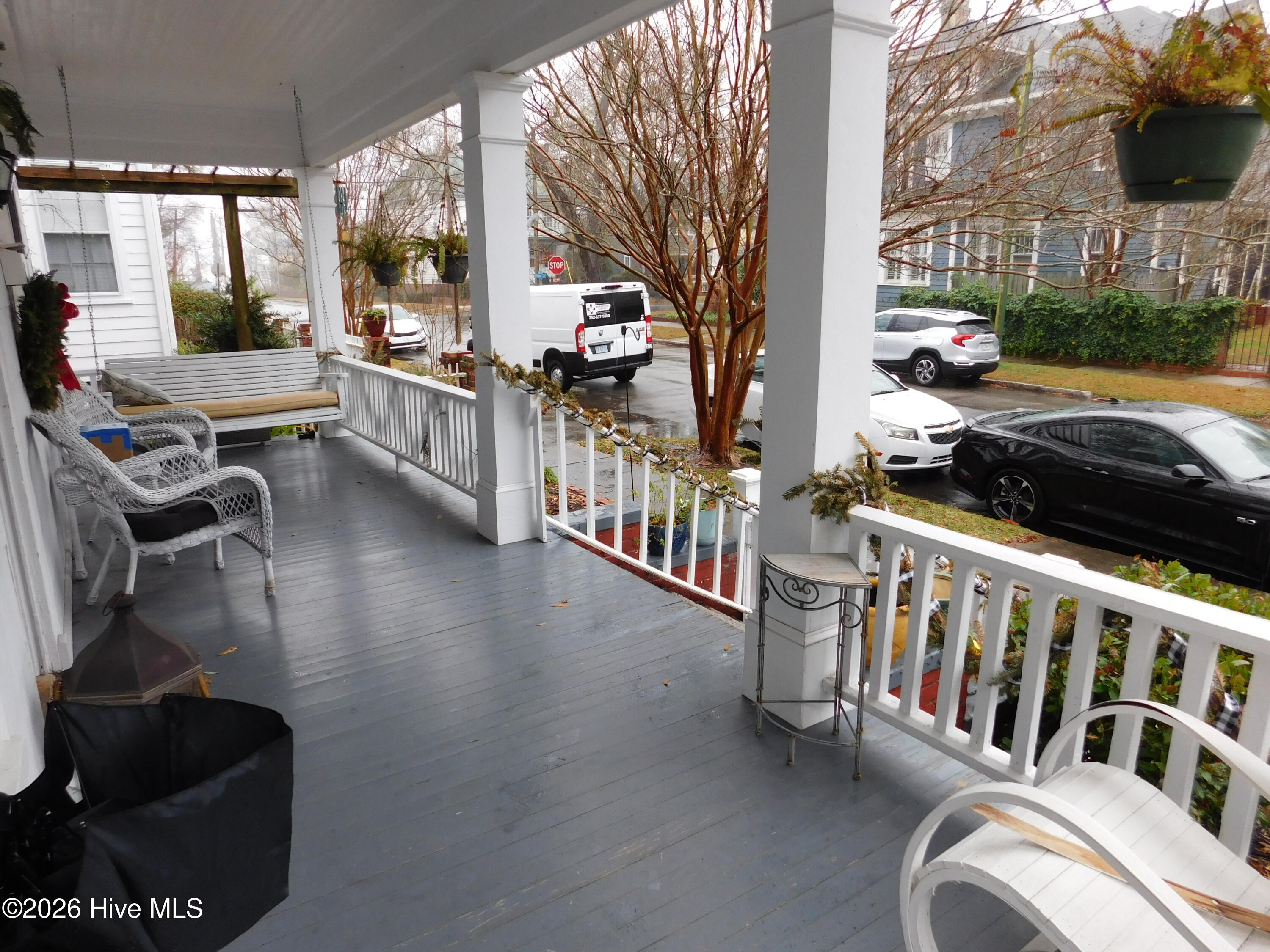 206 King Street A Property Photo 4