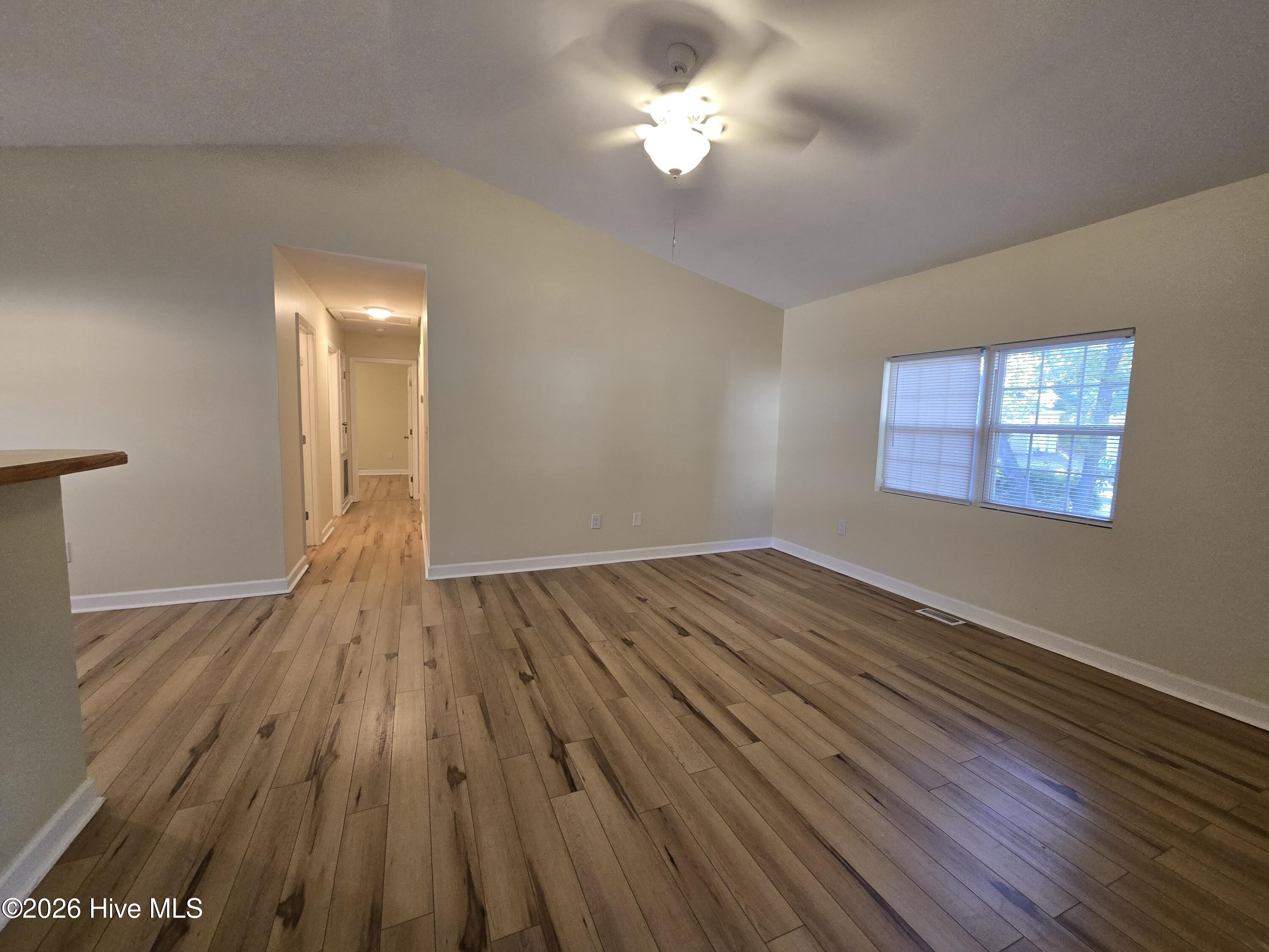 502 Wesley Avenue Property Photo 6