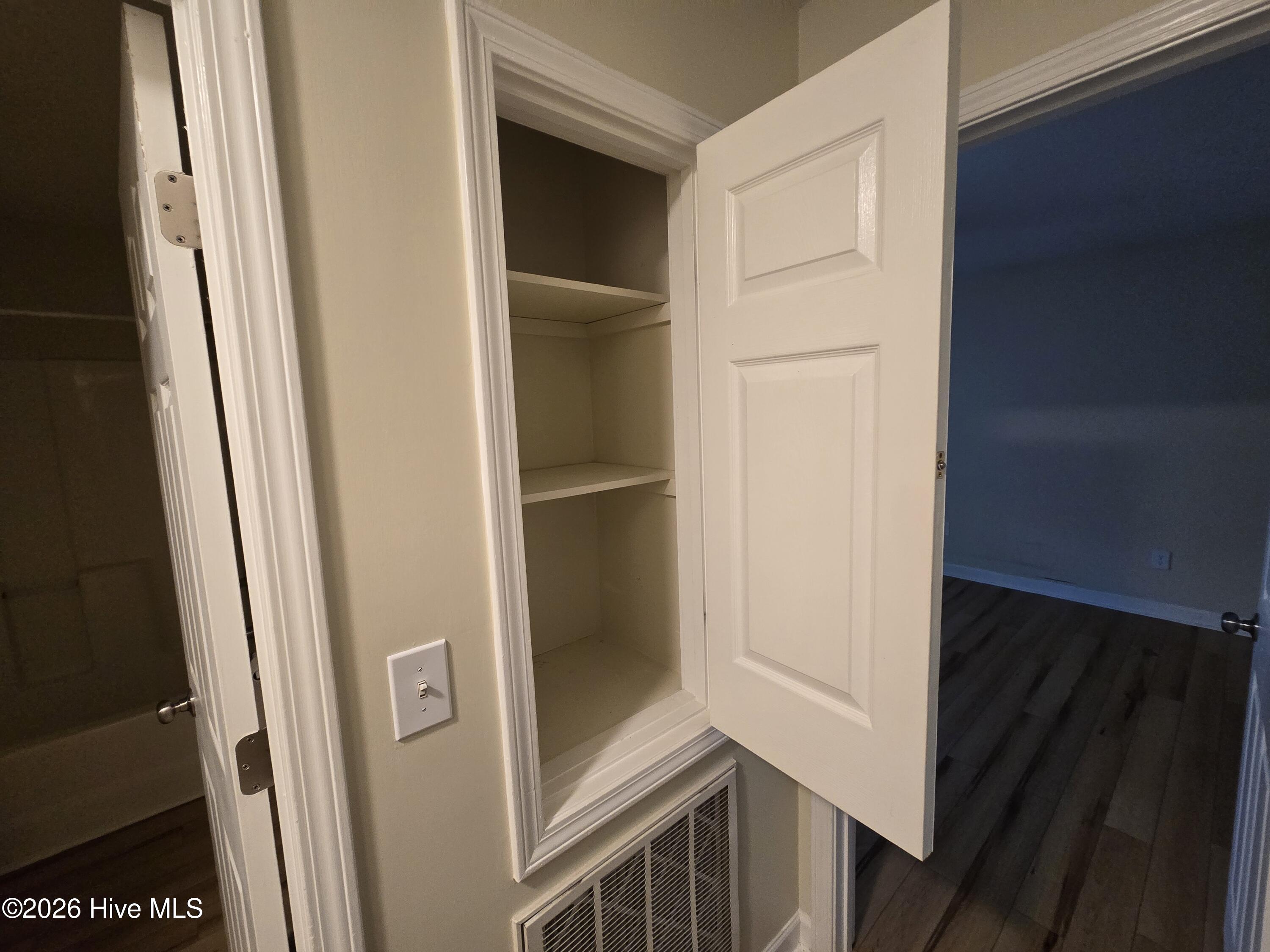 502 Wesley Avenue Property Photo 24