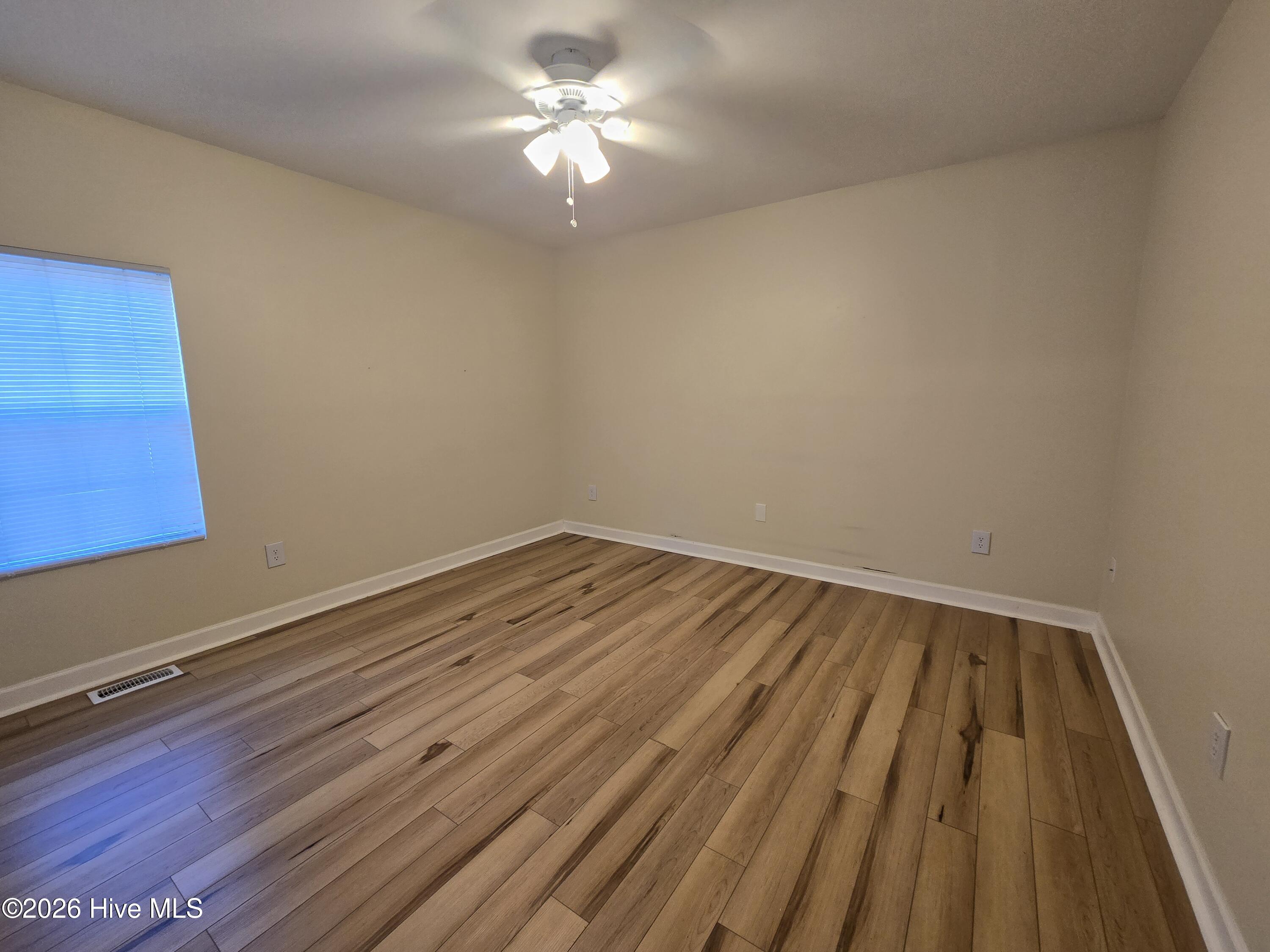 502 Wesley Avenue Property Photo 30