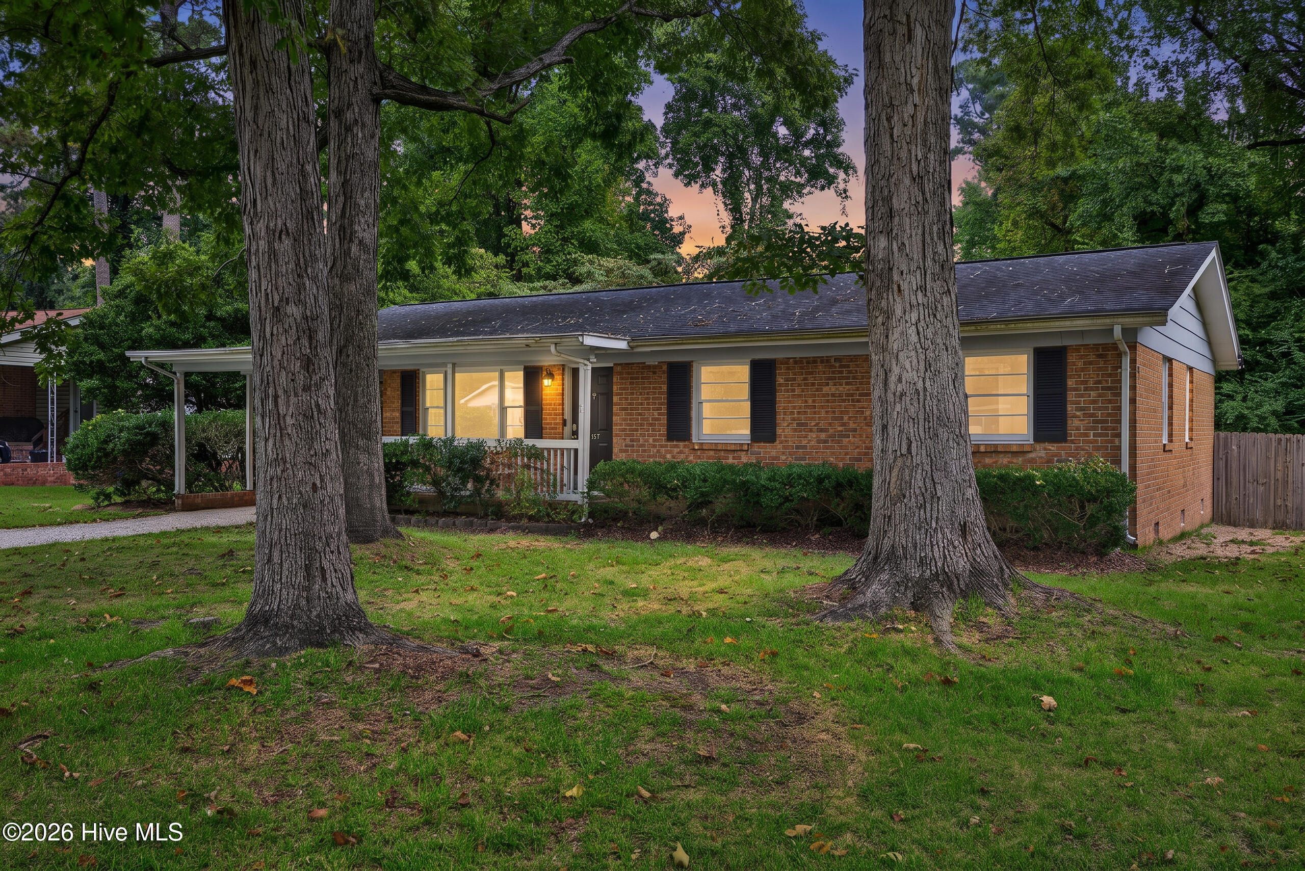 107 Marion Court Property Photo 2