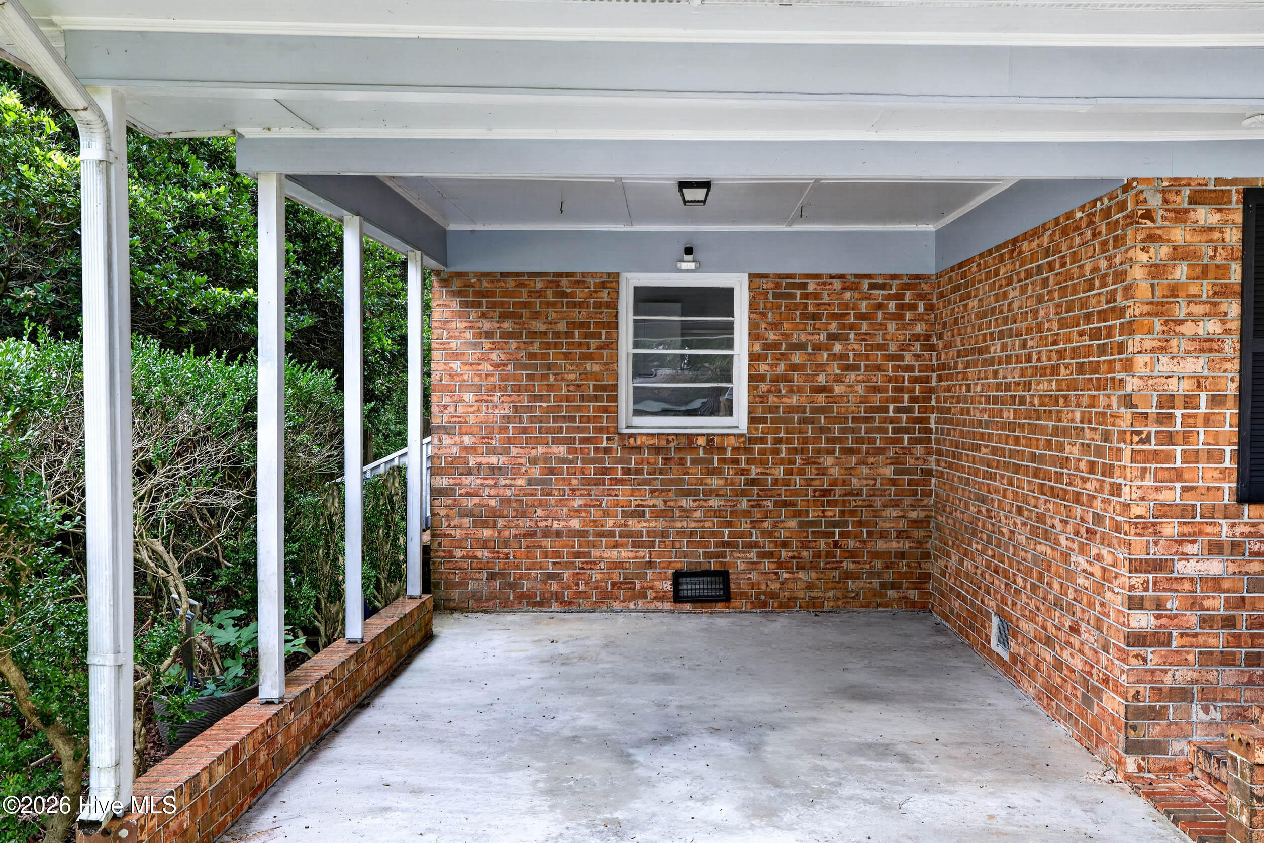 107 Marion Court Property Photo 8