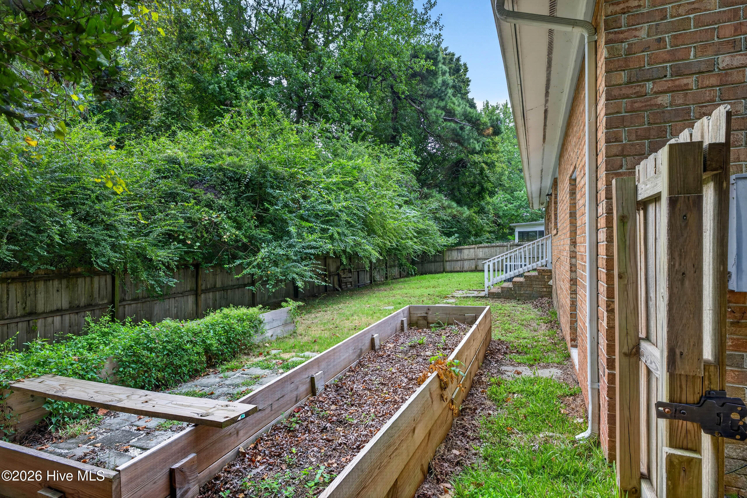 107 Marion Court Property Photo 32