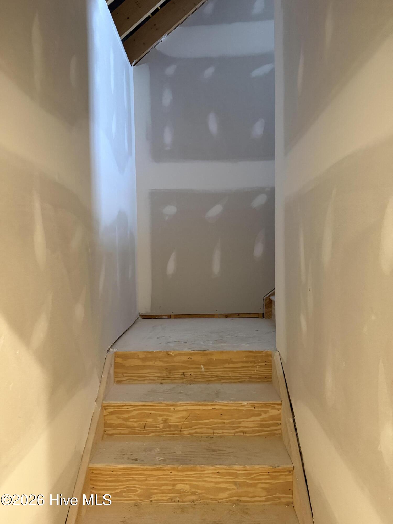 152 Coventry Court Property Photo 20