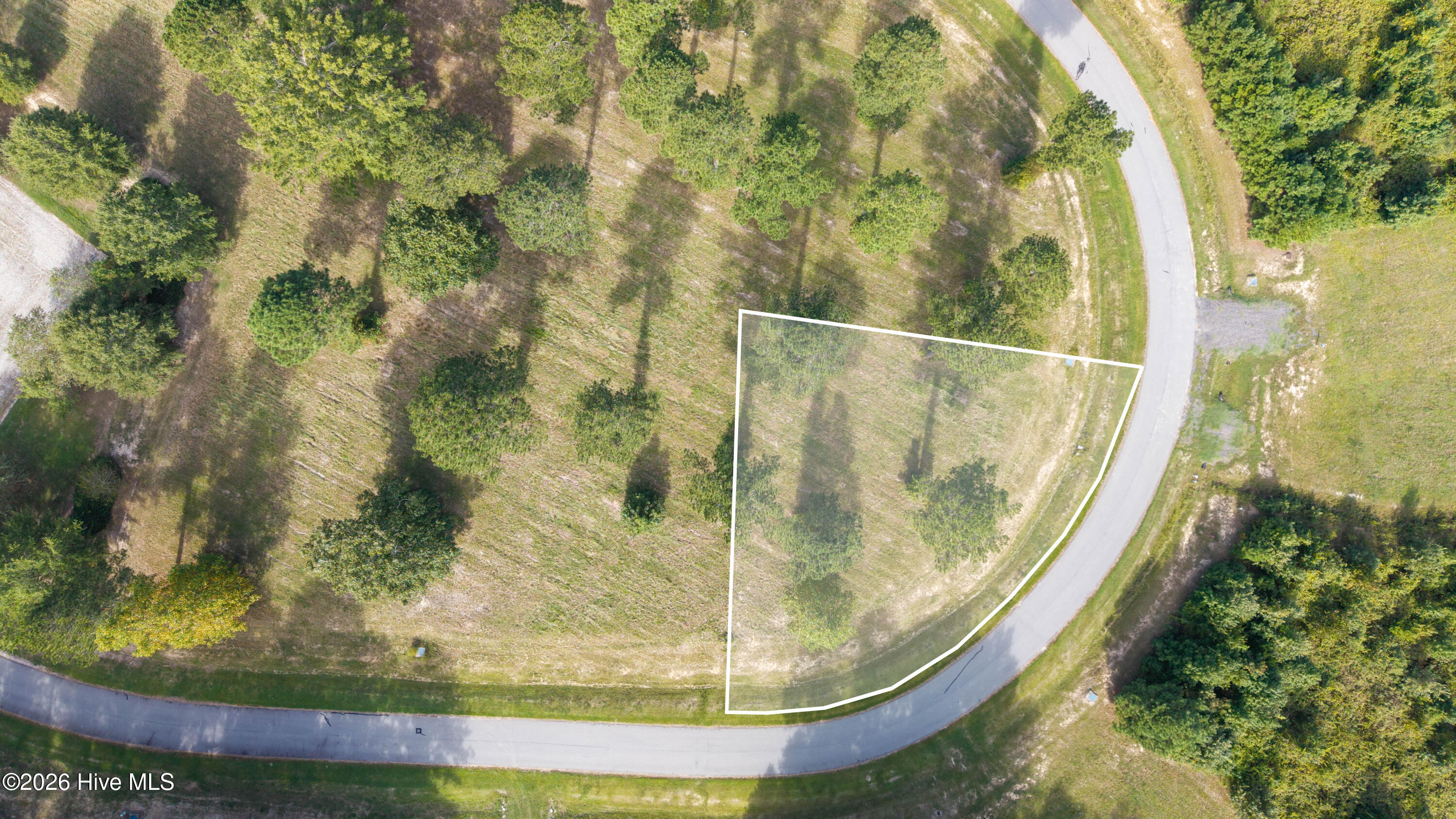 323 Plantation Circle Property Photo 4