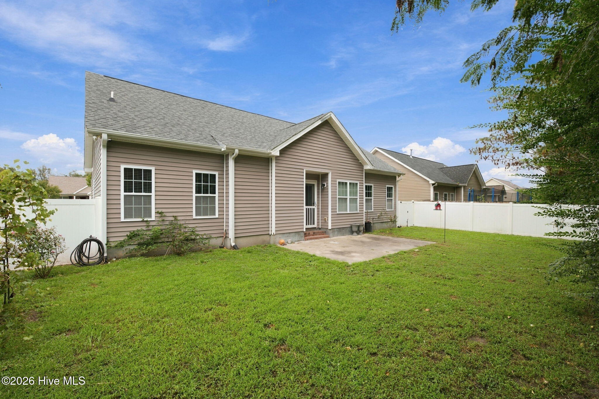 104 Lynden Lane Property Photo 42