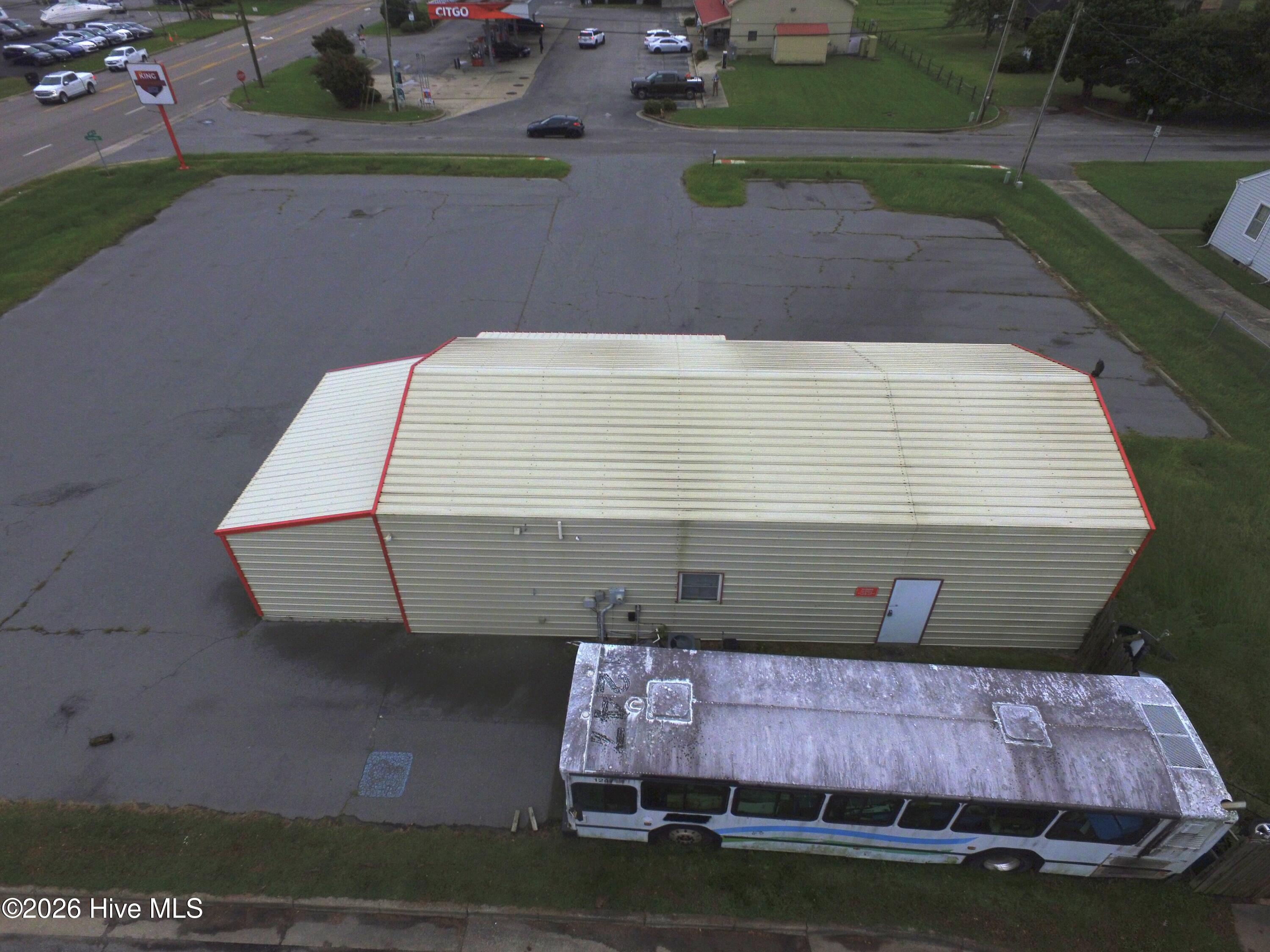 1331 N Road Street Property Photo 11