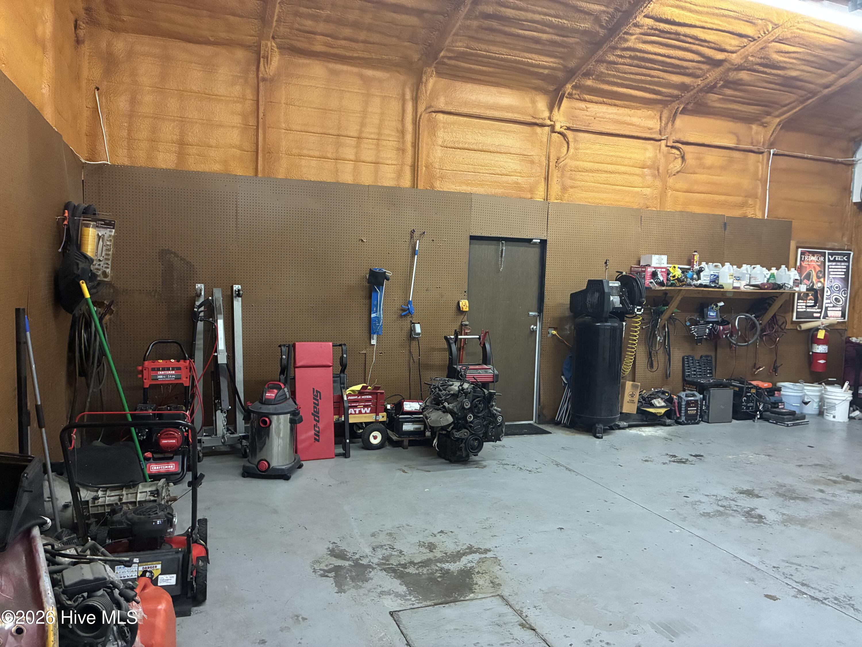 1331 N Road Street Property Photo 25