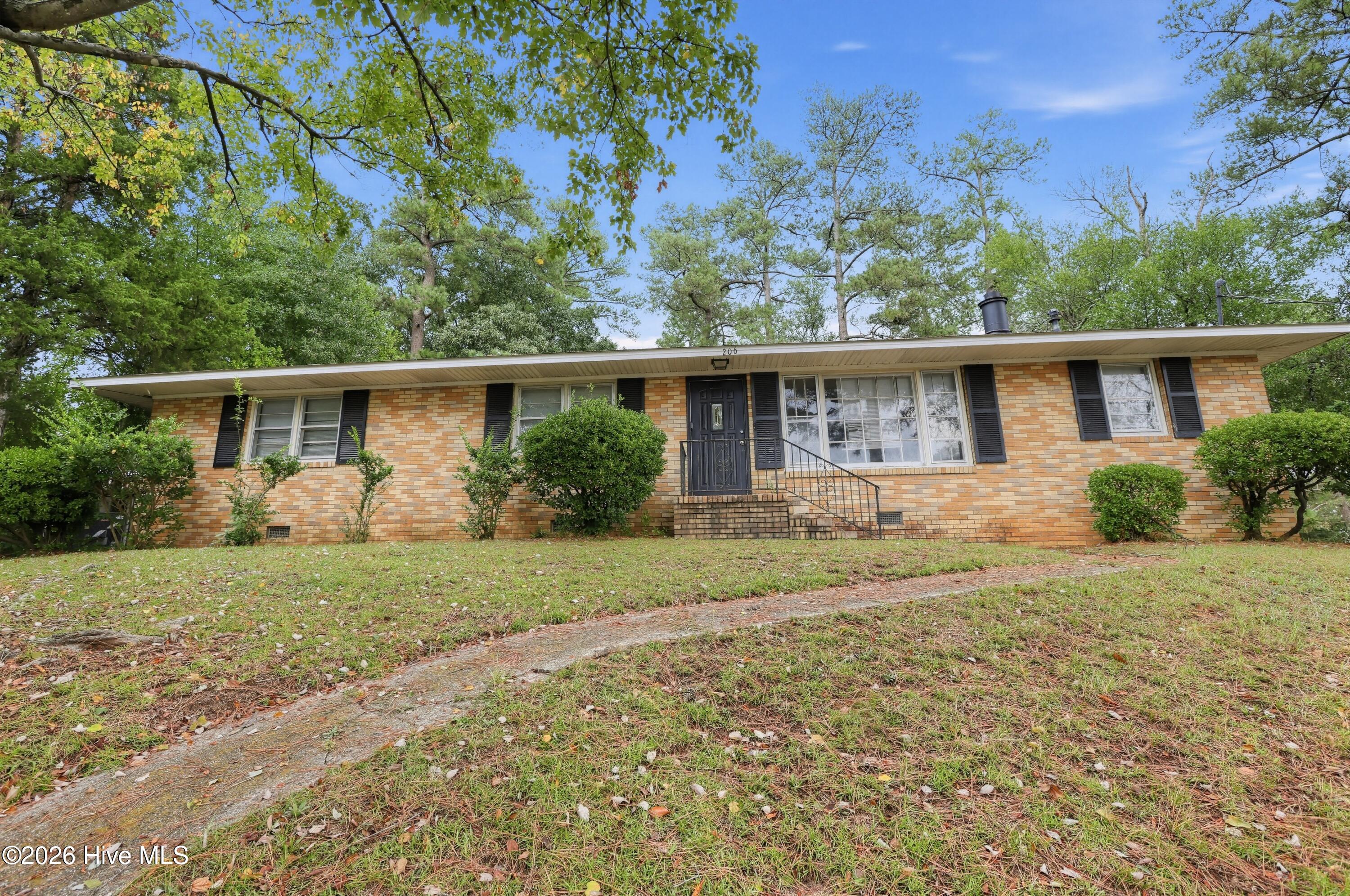 206 Belair Road Property Photo 2