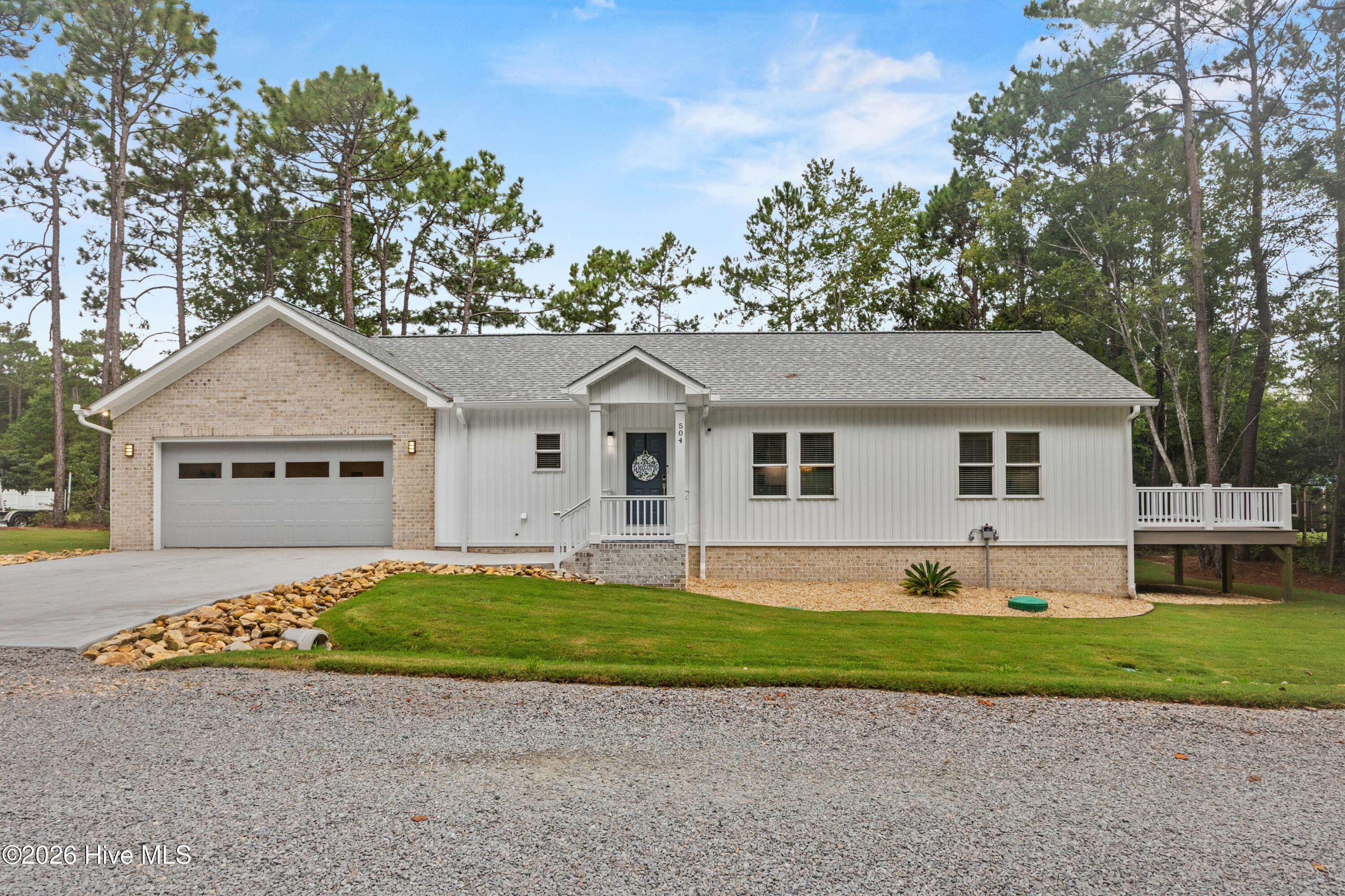 504 Cypress Circle SW Property Photo 1