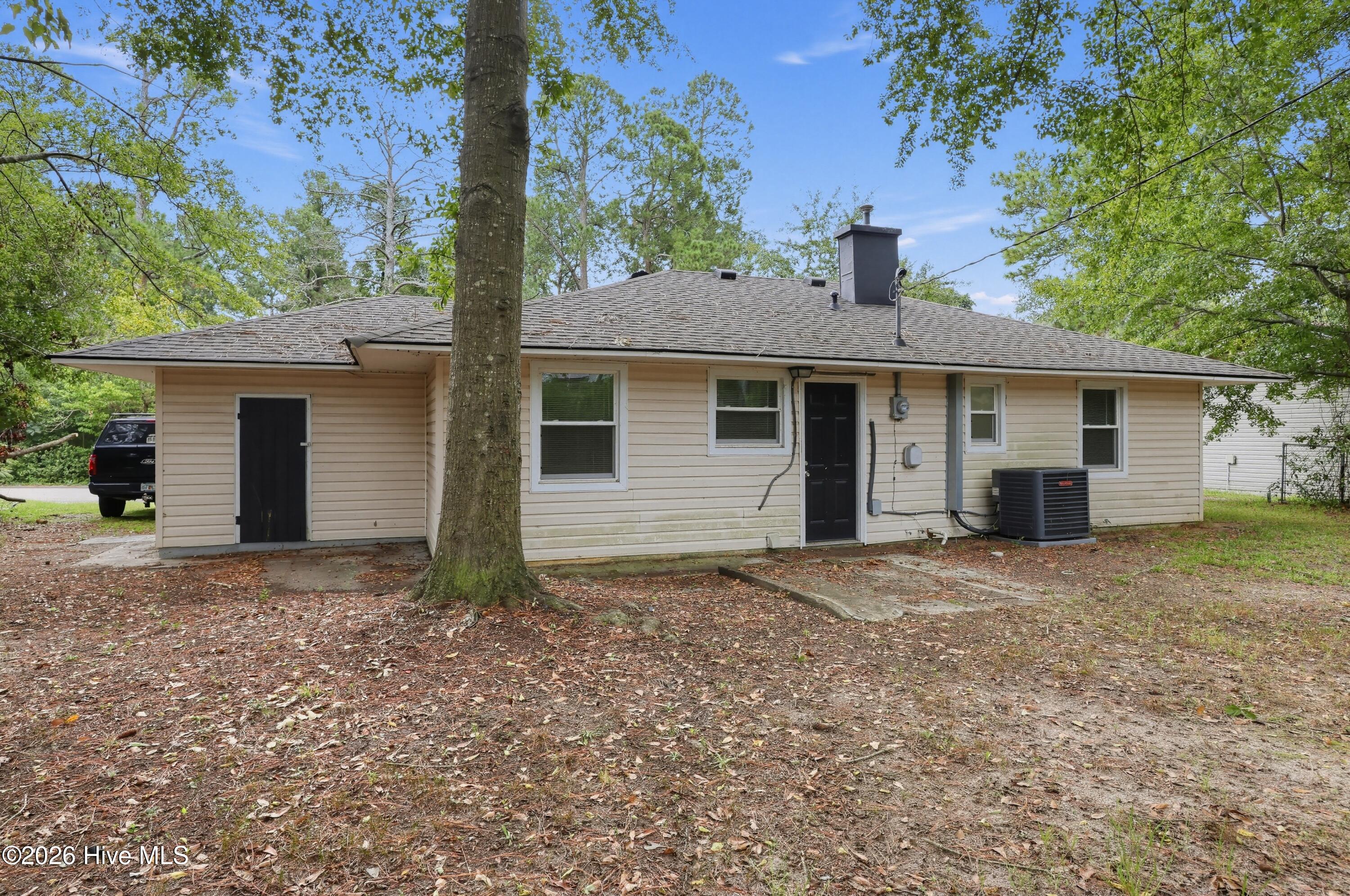 792 Sommer Street Ne Property Photo 6