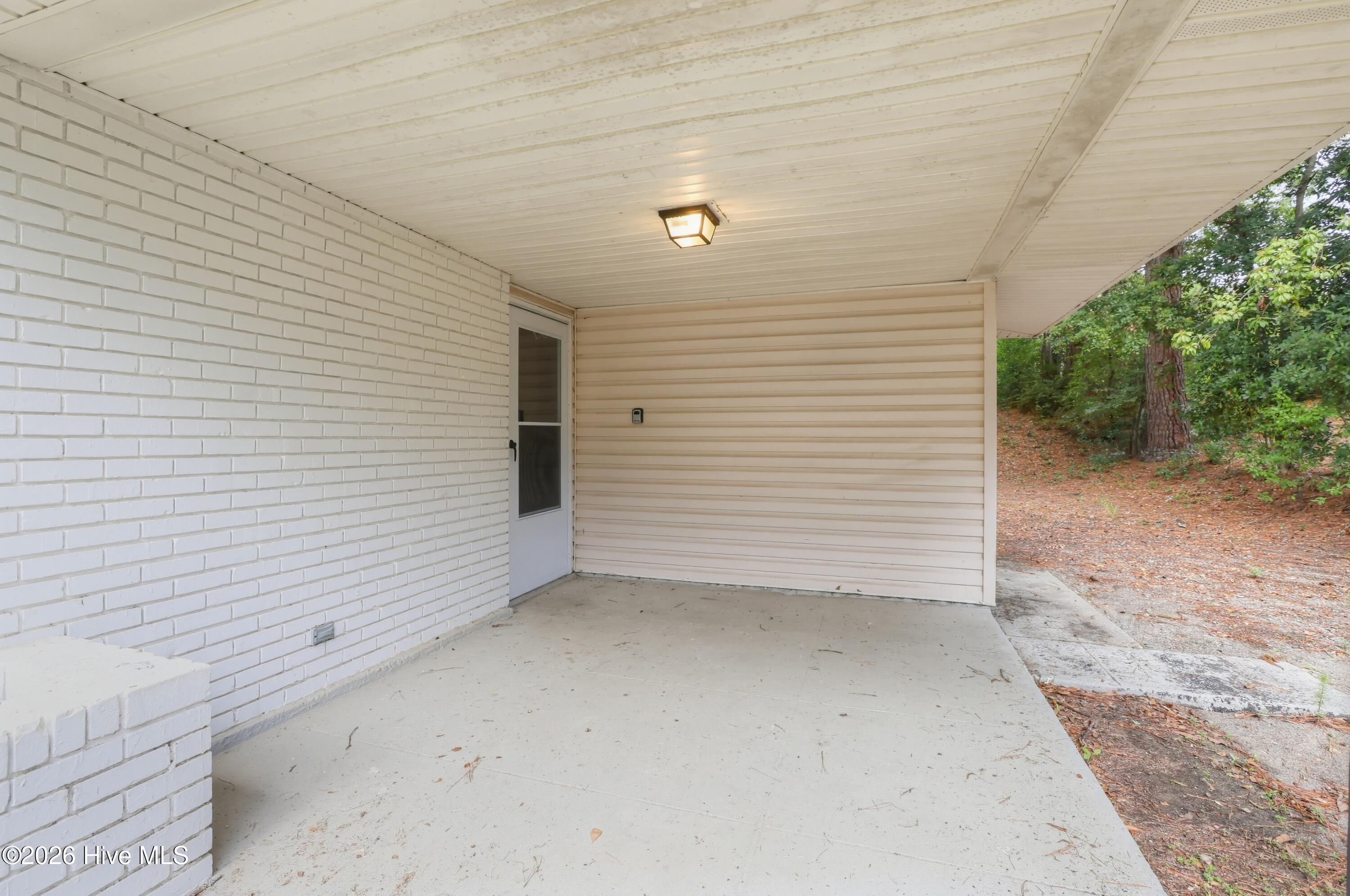 792 Sommer Street Ne Property Photo 8