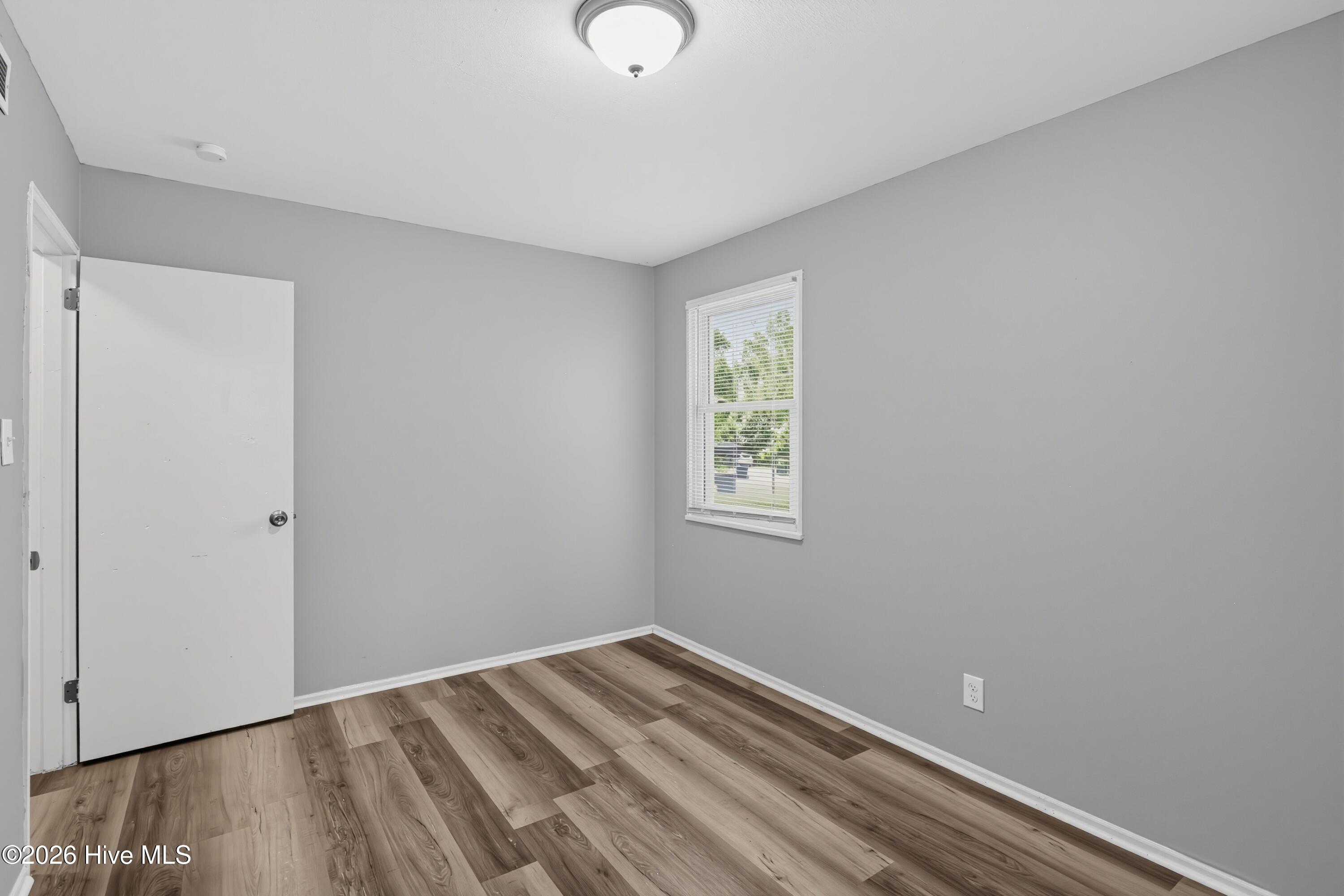 792 Sommer Street Ne Property Photo 17