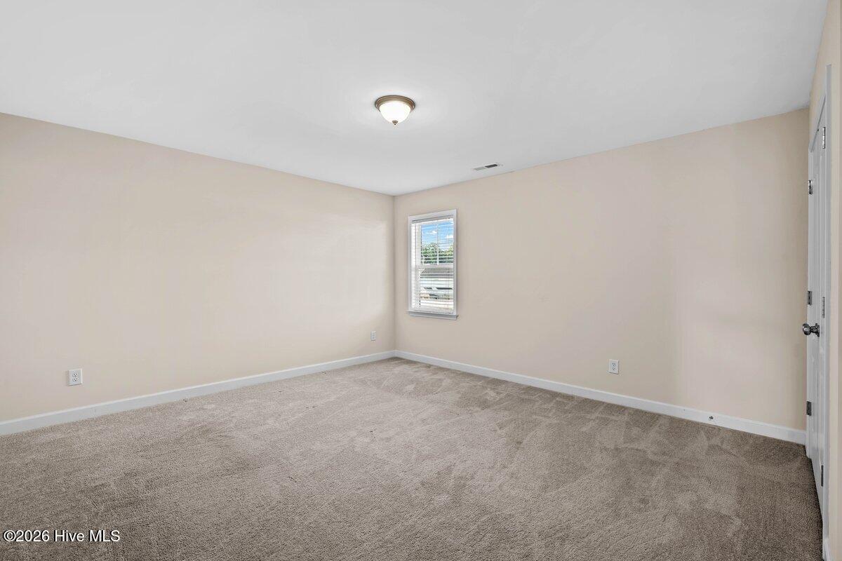 101 Auburn Bay Drive Property Photo 32