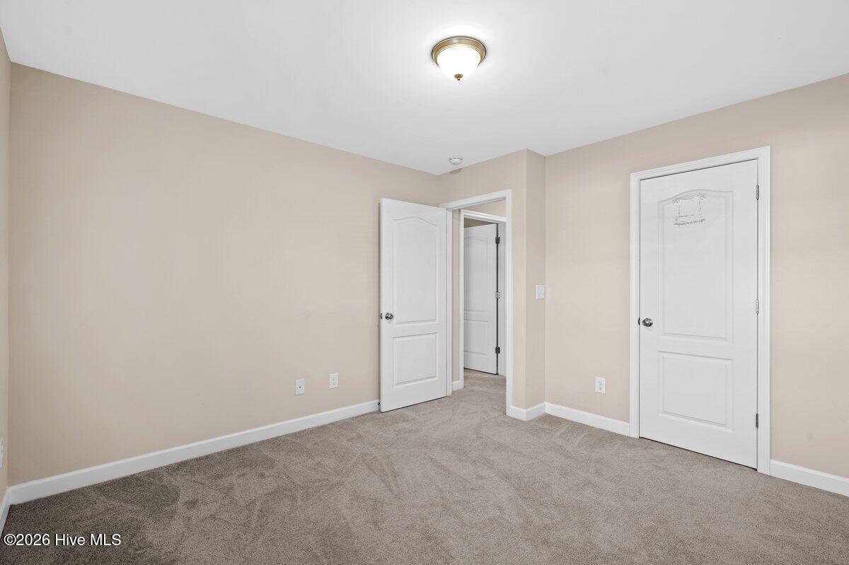 101 Auburn Bay Drive Property Photo 39