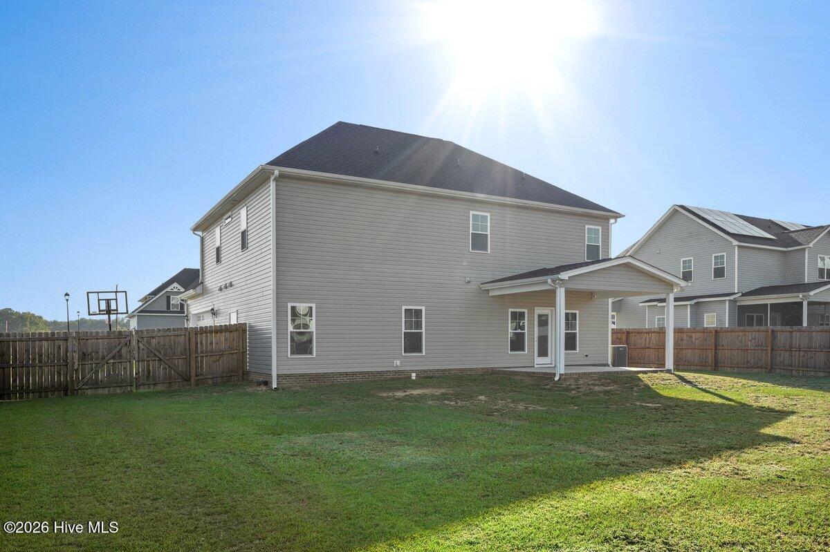 101 Auburn Bay Drive Property Photo 43